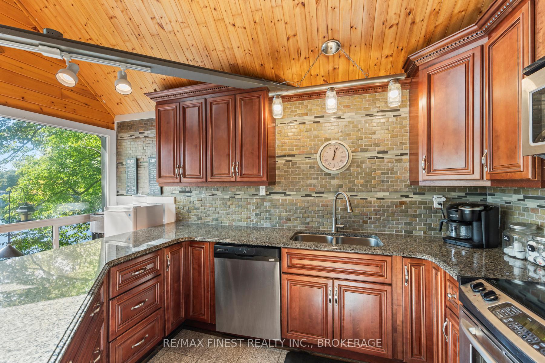Photo 16 of 118 Pero Lane, Frontenac, Frontenac South — HOMEH