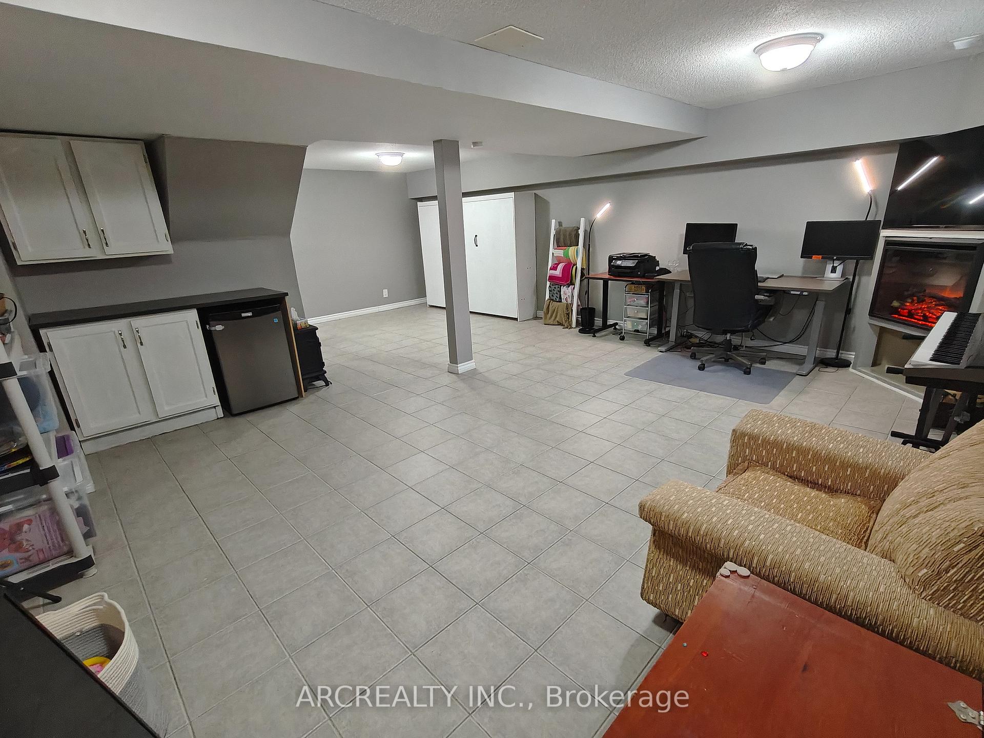 Photo 18 of 8342 Rowan Drive, Ottawa, Metcalfe — HOMEH