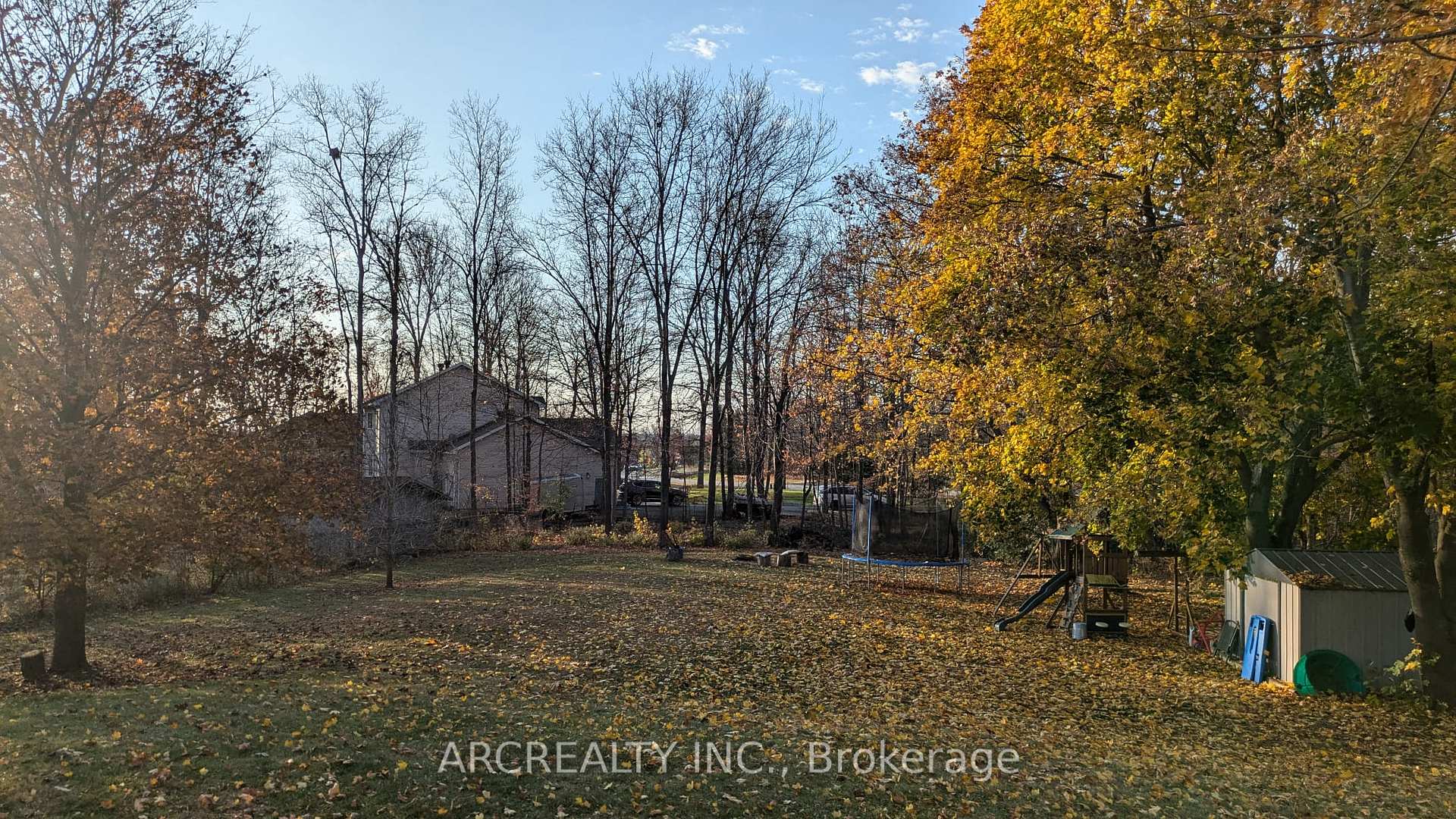 Photo 21 of 8342 Rowan Drive, Ottawa, Metcalfe — HOMEH