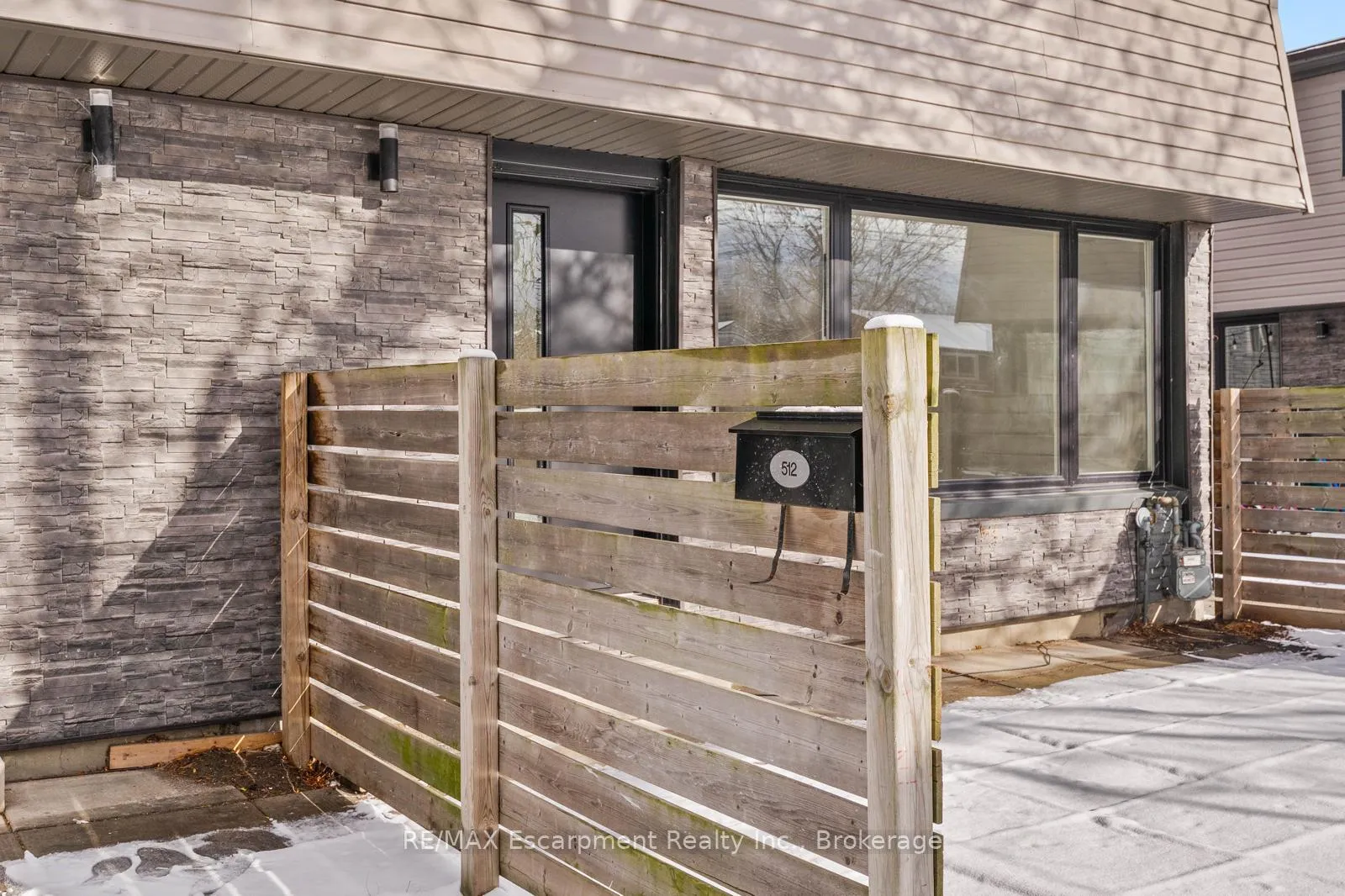 Photo 2 of Unit 512, 270 Montmorency Drive, Hamilton, Red Hill — HOMEH