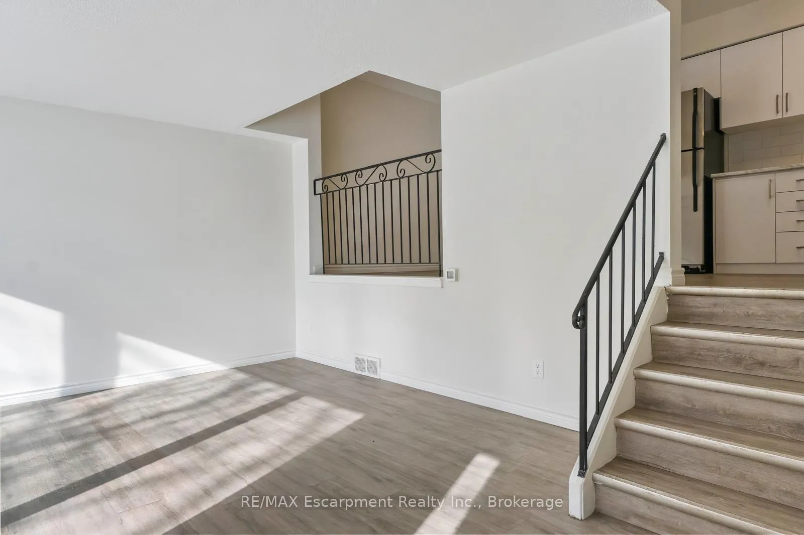 Photo 7 of Unit 512, 270 Montmorency Drive, Hamilton, Red Hill — HOMEH