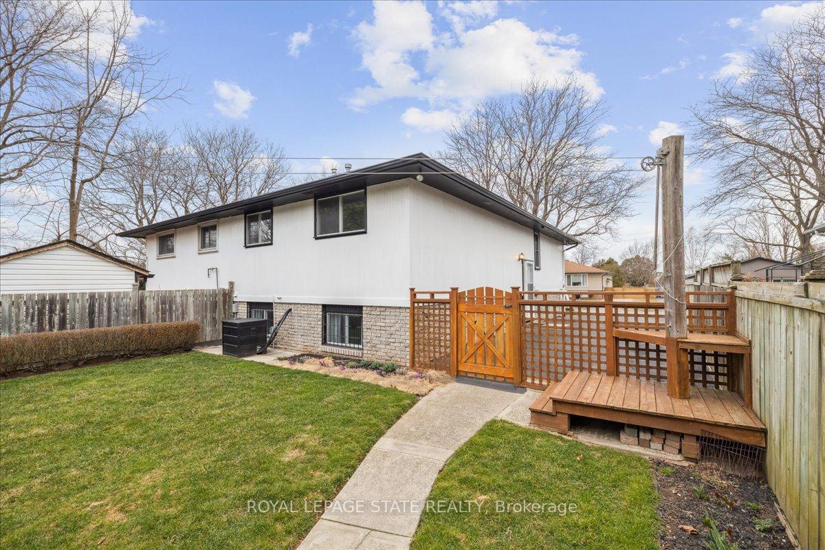 Photo 35 of 4 Glengrove Avenue, Grimsby, Grimsby Beach — HOMEH