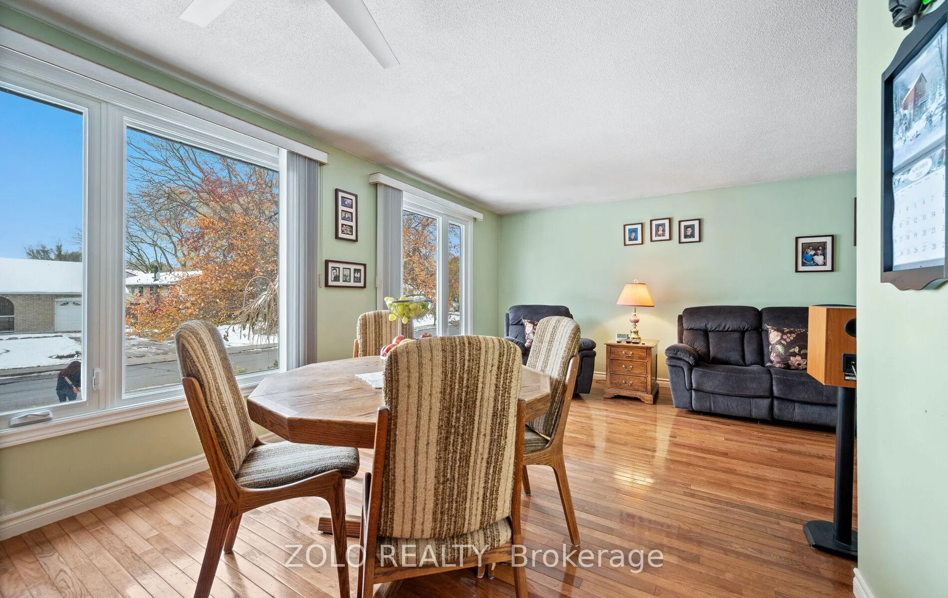 Photo 15 of 199 Wendover Drive, Hamilton, Fessenden — HOMEH