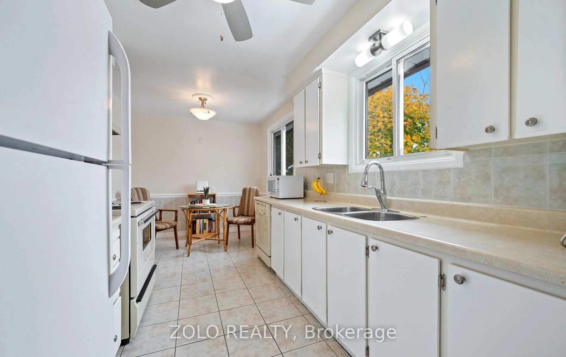 Photo 17 of 199 Wendover Drive, Hamilton, Fessenden — HOMEH