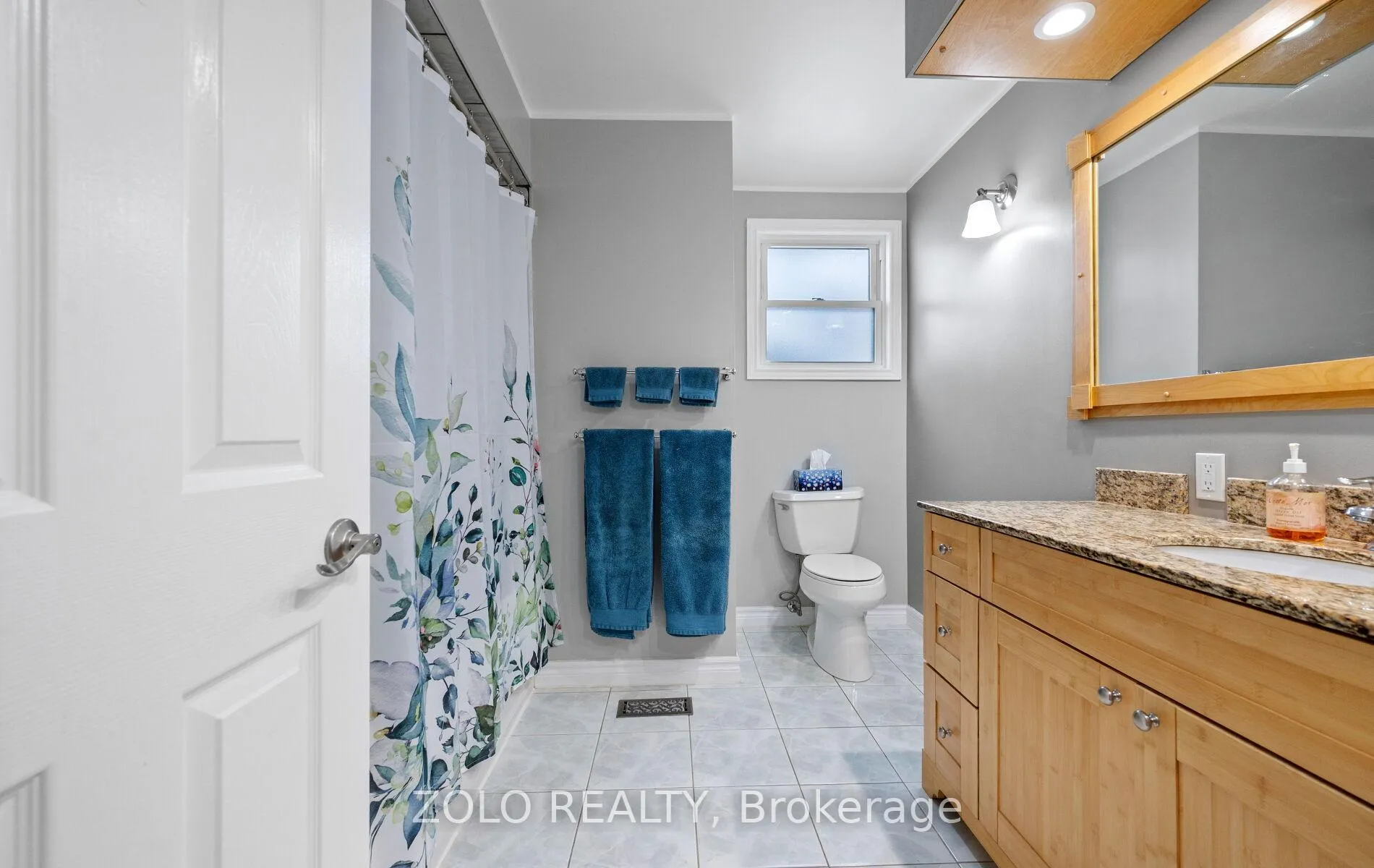 Photo 24 of 199 Wendover Drive, Hamilton, Fessenden — HOMEH