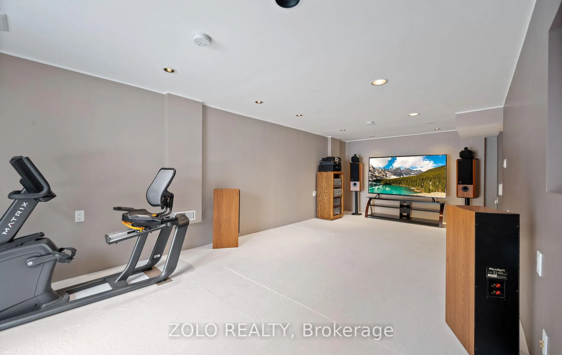 Photo 29 of 199 Wendover Drive, Hamilton, Fessenden — HOMEH