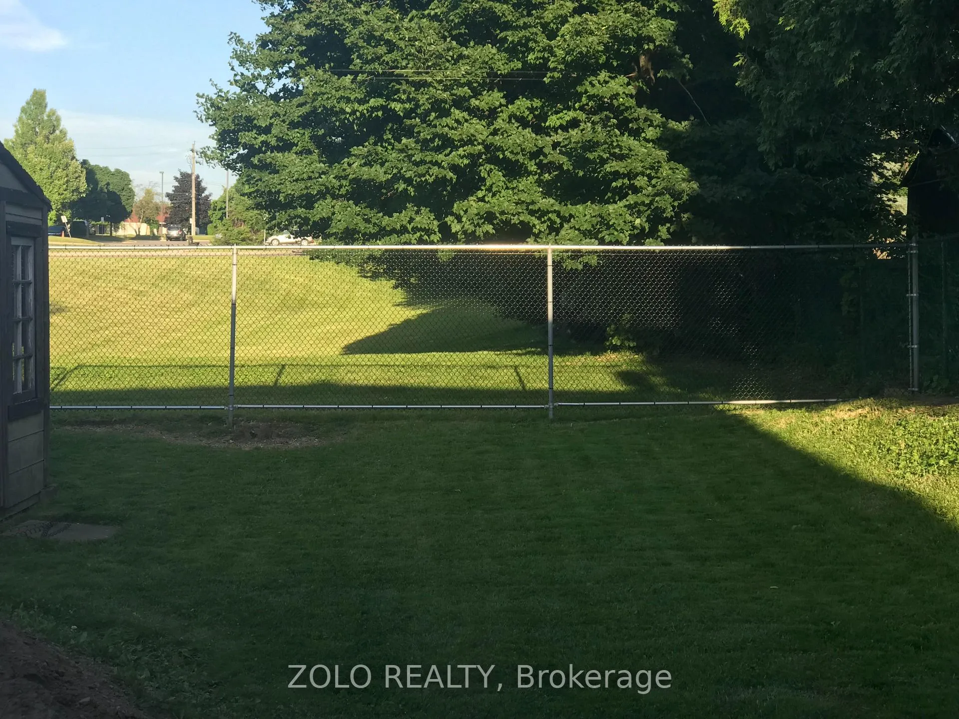 Photo 35 of 199 Wendover Drive, Hamilton, Fessenden — HOMEH