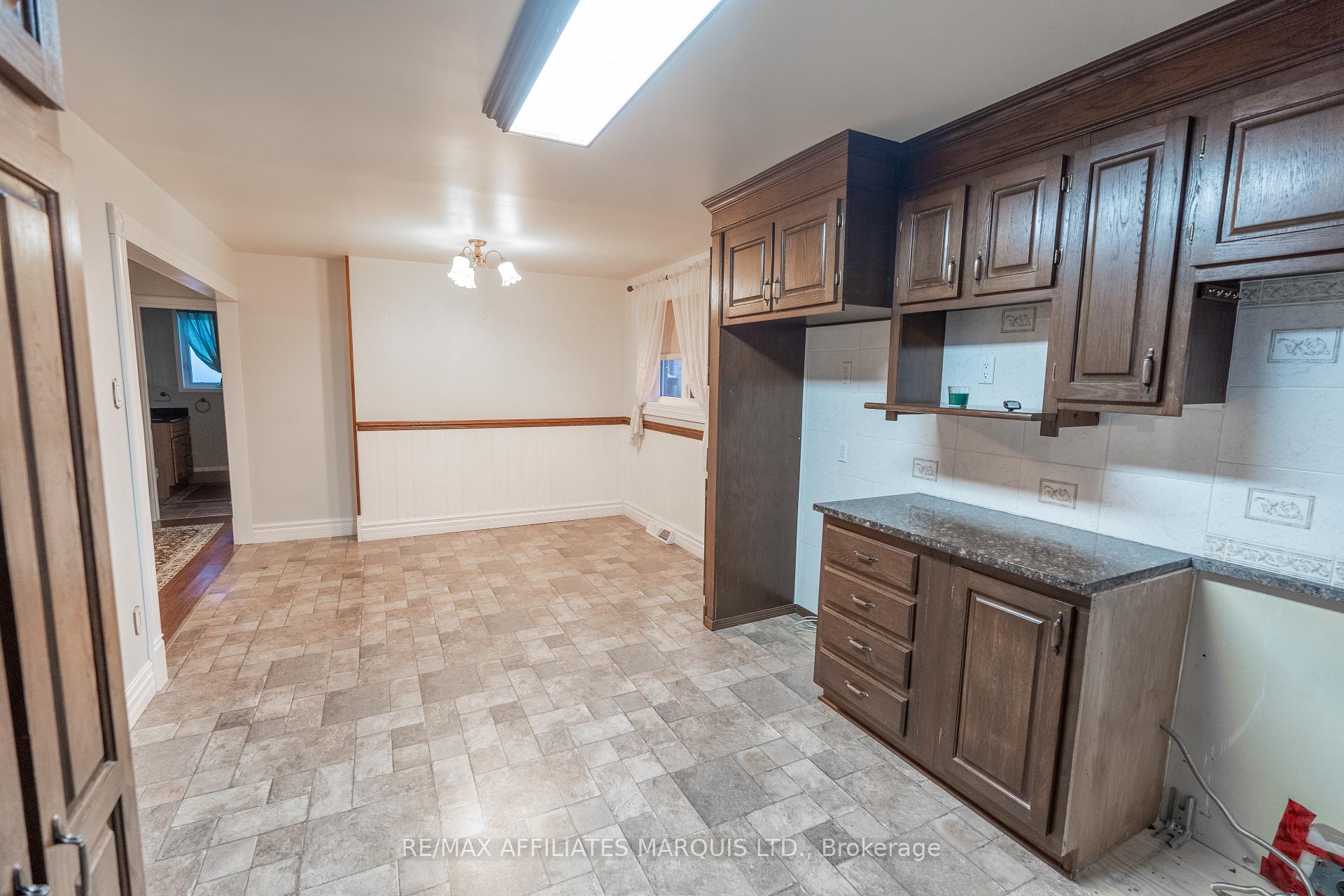 Photo 9 of 1406 First Street E, Cornwall — HOMEH