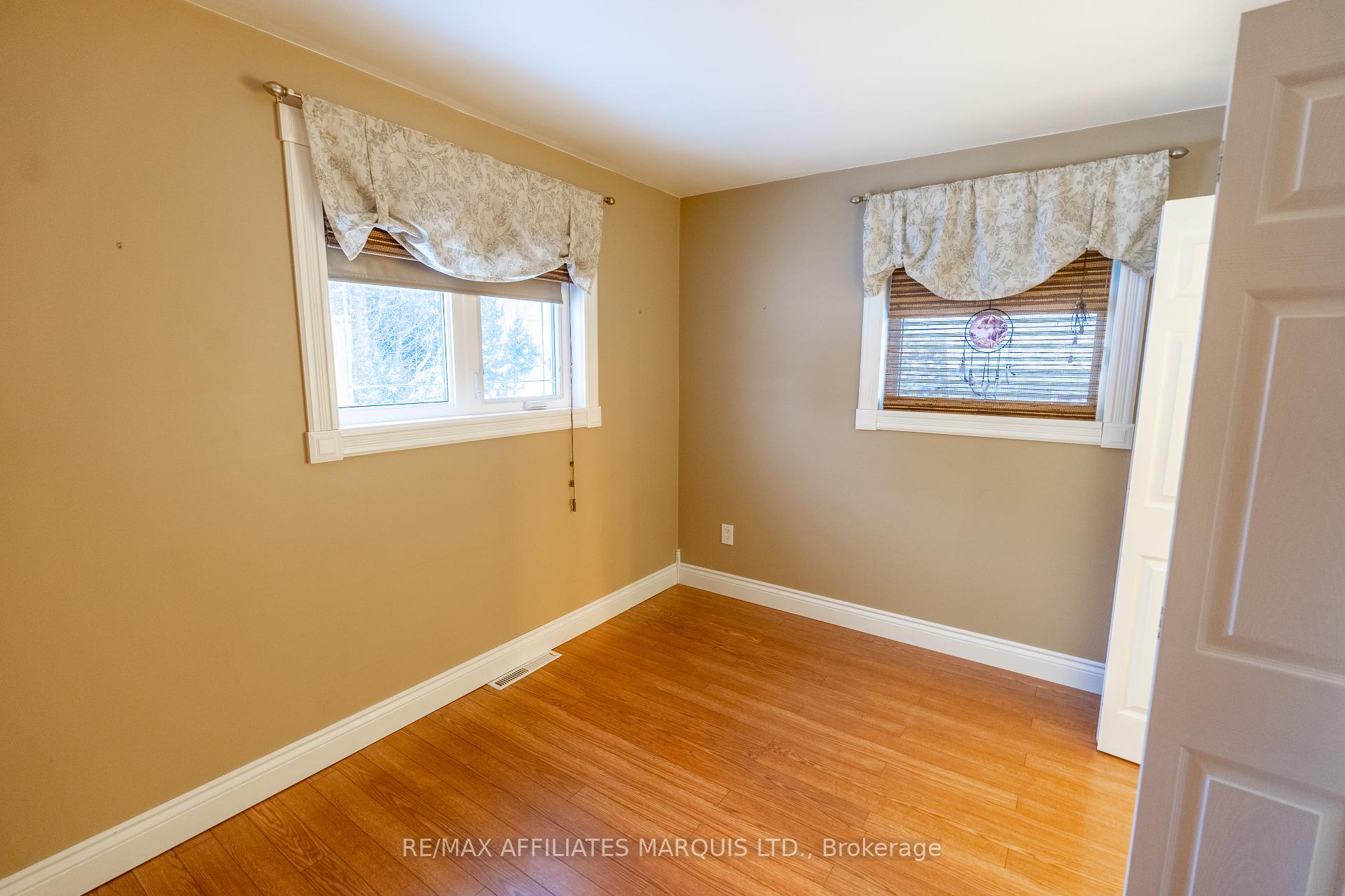 Photo 15 of 1406 First Street E, Cornwall — HOMEH