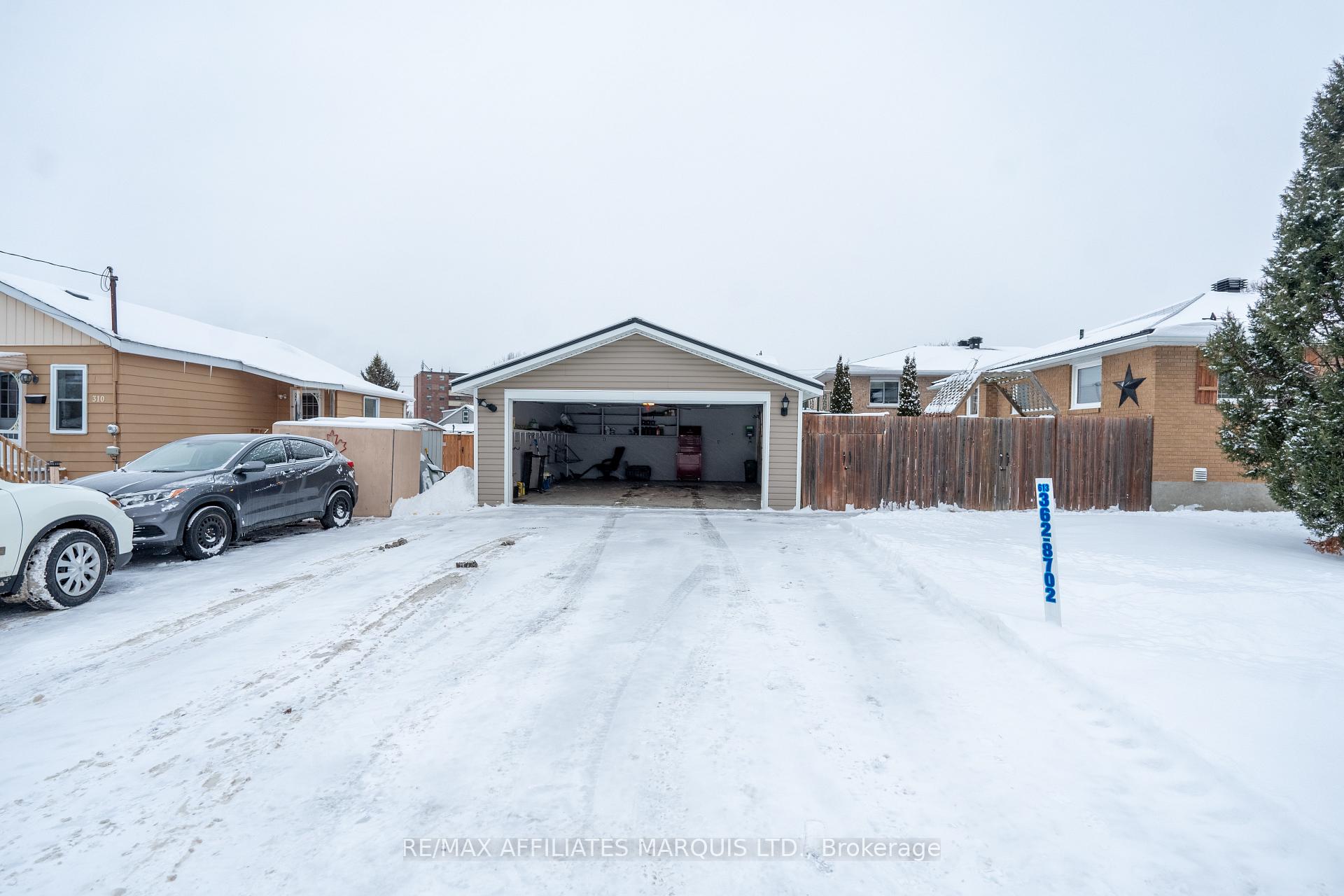 Photo 38 of 1406 First Street E, Cornwall — HOMEH