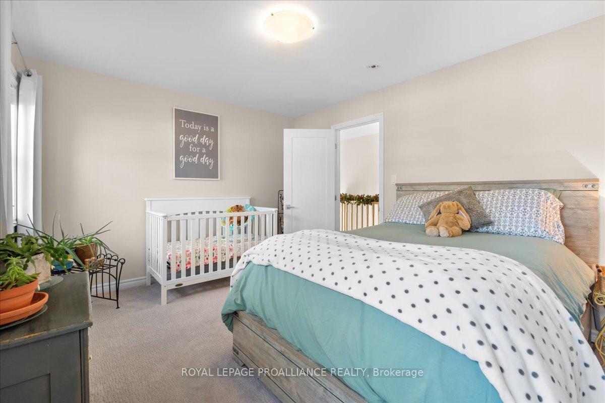 Photo 21 of 60 Redwood Drive, Belleville, Thurlow Ward — HOMEH