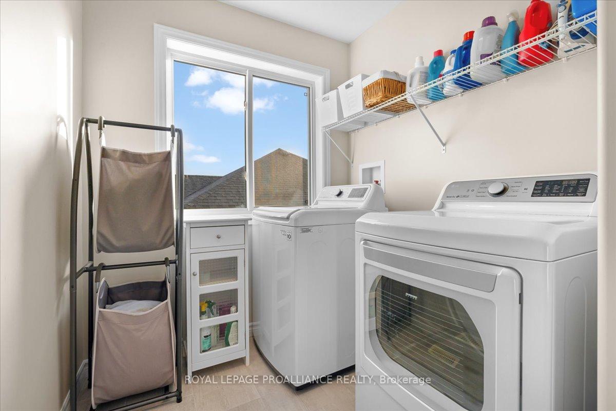 Photo 26 of 60 Redwood Drive, Belleville, Thurlow Ward — HOMEH