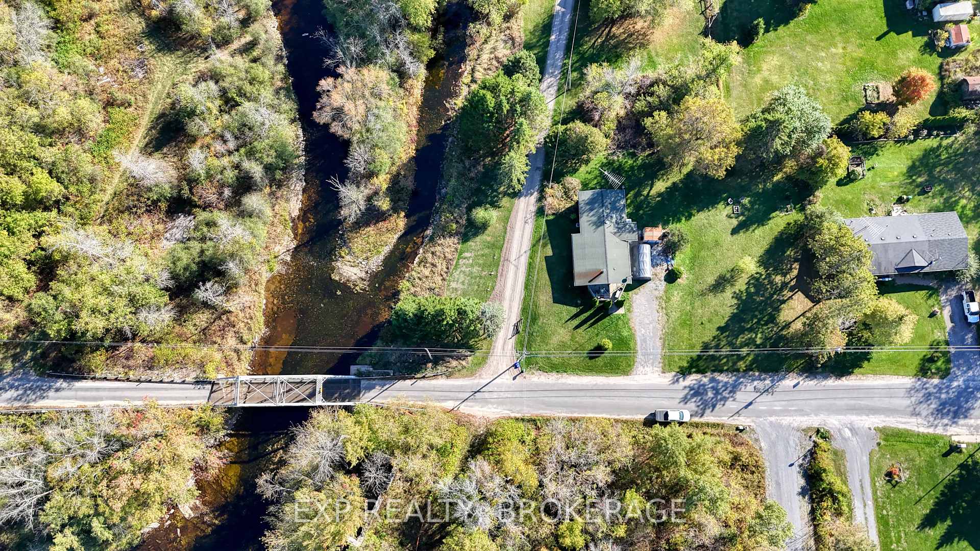 Photo 4 of 5425 Petworth Road, Frontenac, Frontenac South — HOMEH