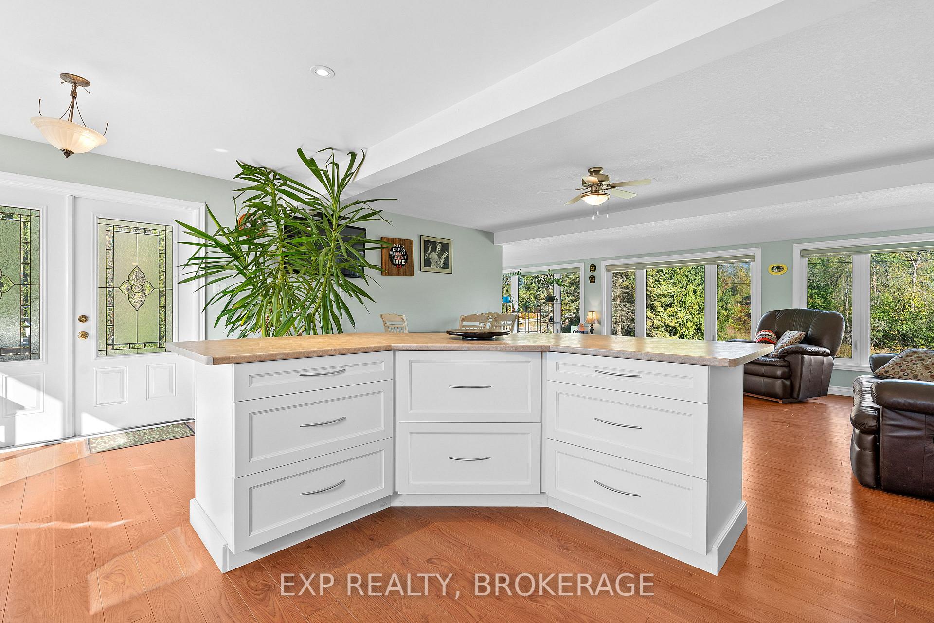 Photo 14 of 5425 Petworth Road, Frontenac, Frontenac South — HOMEH