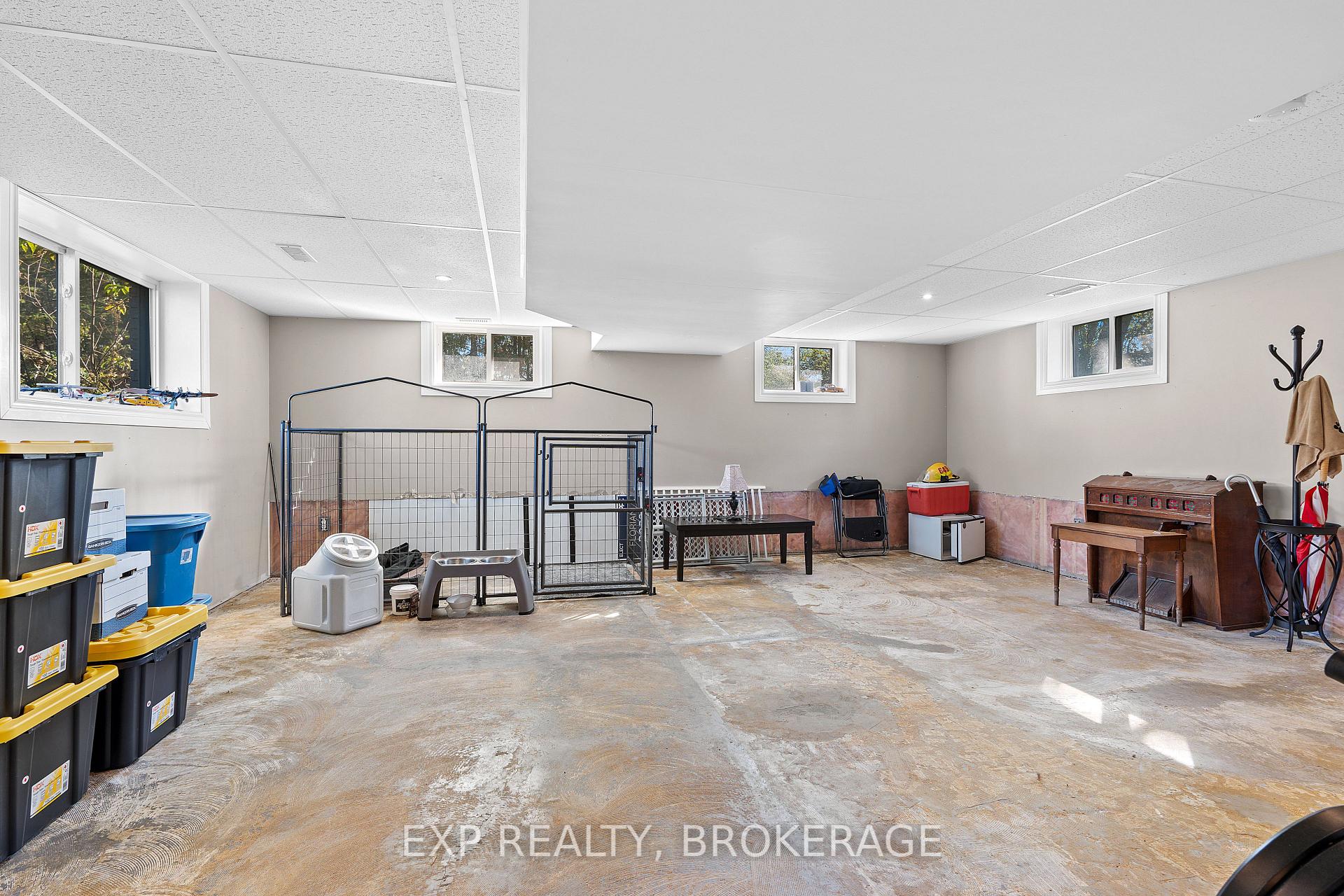 Photo 23 of 5425 Petworth Road, Frontenac, Frontenac South — HOMEH