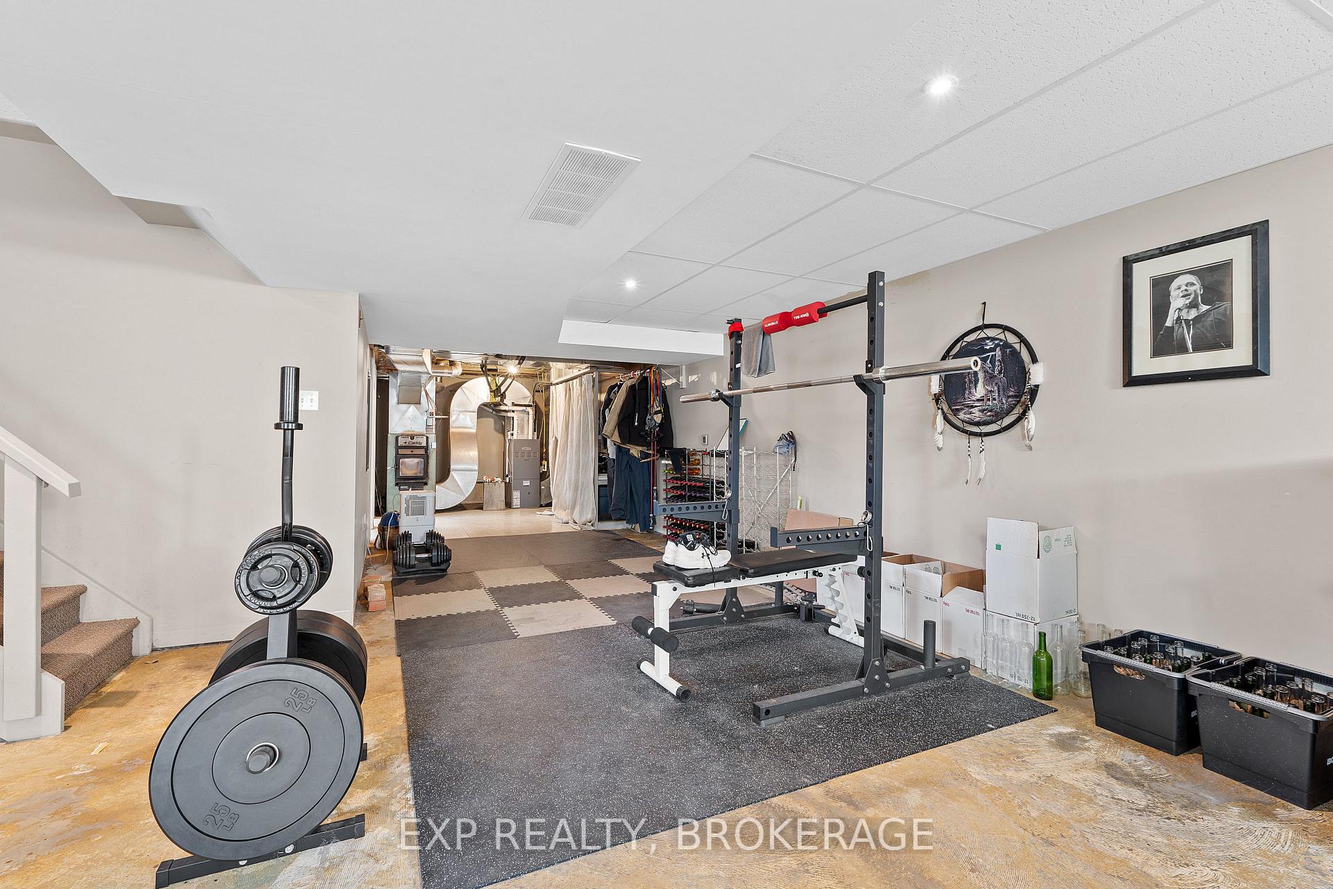 Photo 24 of 5425 Petworth Road, Frontenac, Frontenac South — HOMEH