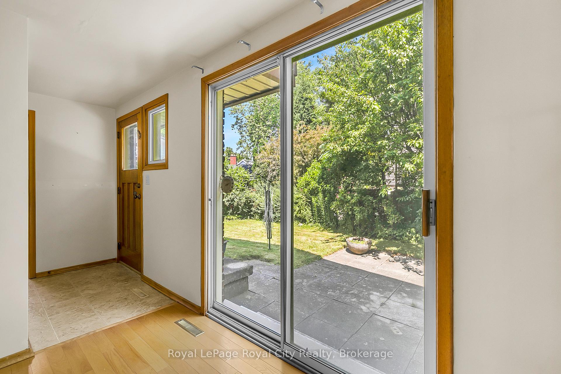 Photo 15 of 3 Tamarack Place, Guelph, General Hospital — HOMEH