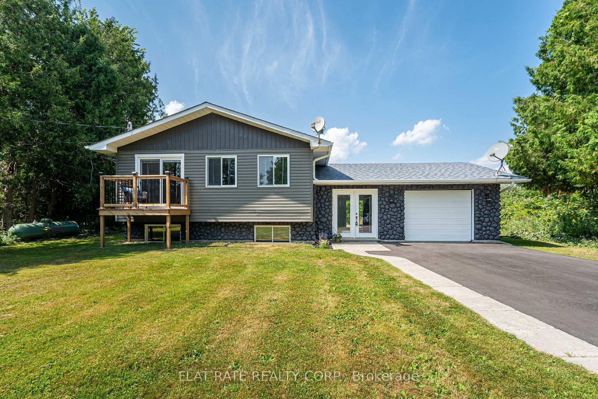 Photo 1 of 400 Douglas Road, Douro-Dummer — HOMEH