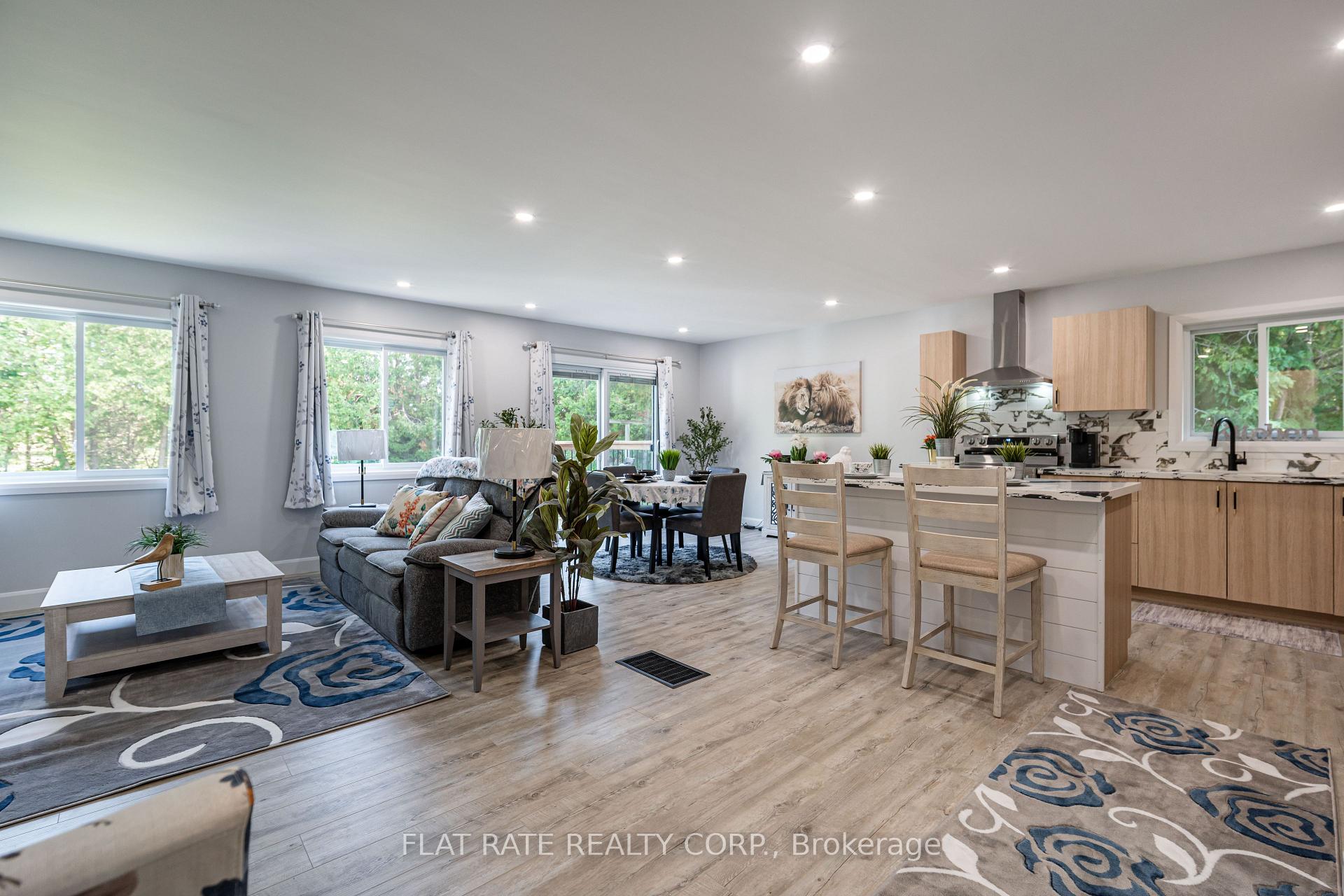 Photo 9 of 400 Douglas Road, Douro-Dummer — HOMEH