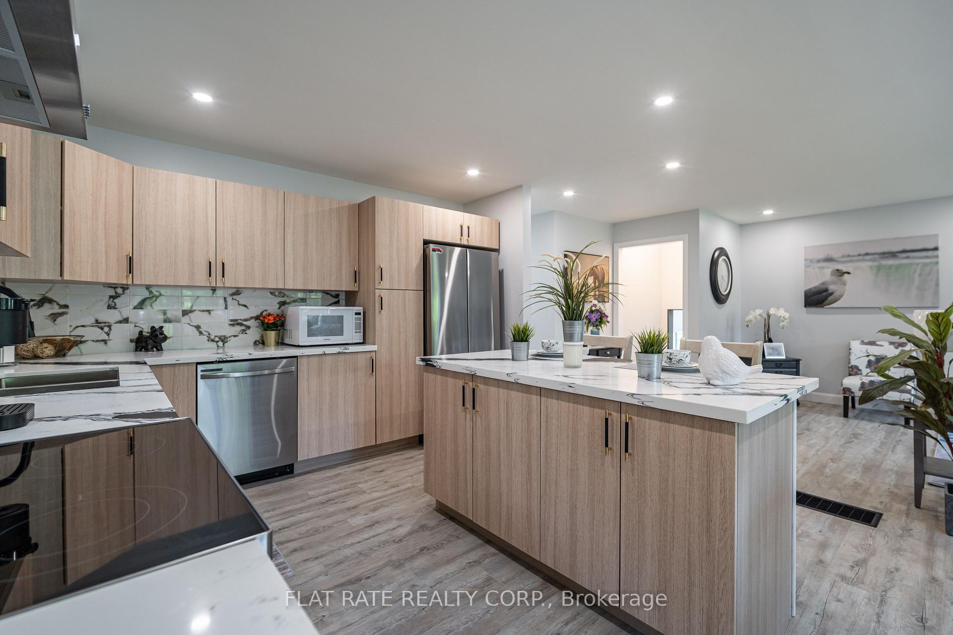 Photo 4 of 400 Douglas Road, Douro-Dummer — HOMEH