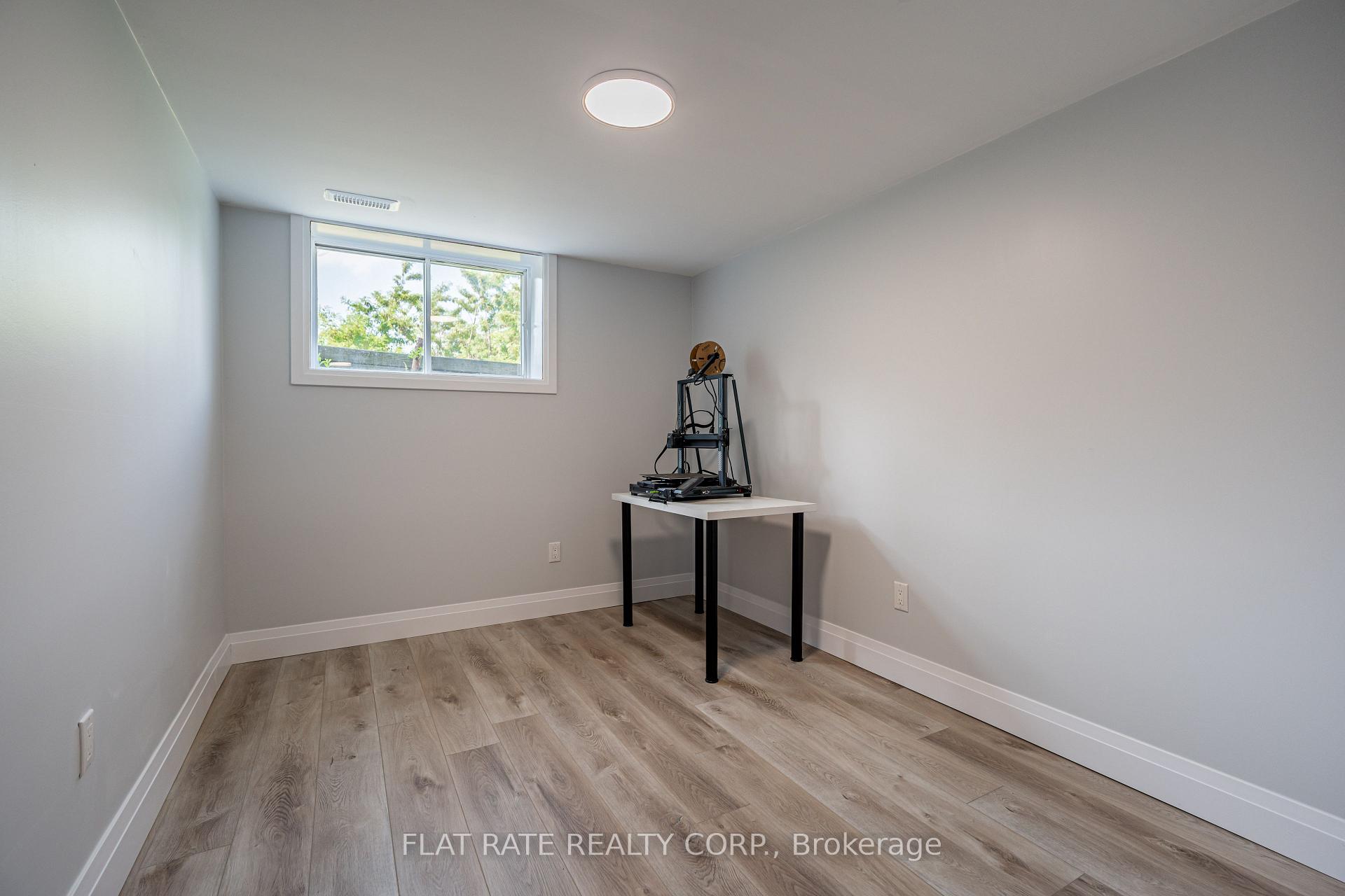 Photo 35 of 400 Douglas Road, Douro-Dummer — HOMEH