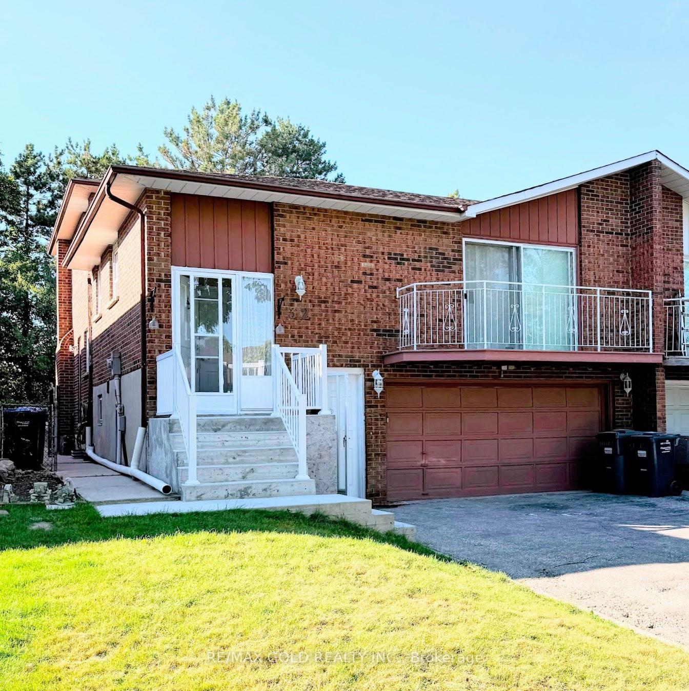 Front of 32 Jade Crescent