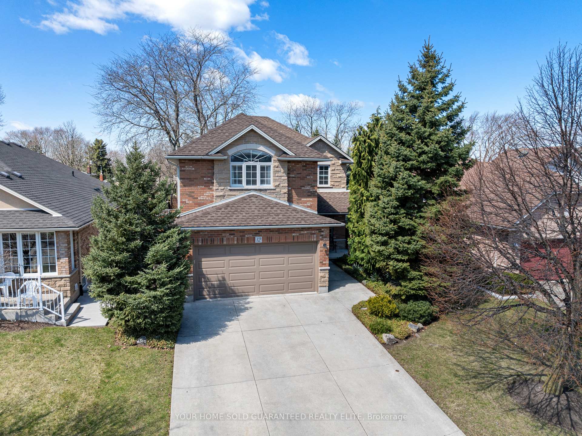 Photo 1 of 12 Aspen Drive, Grimsby, Grimsby West — HOMEH