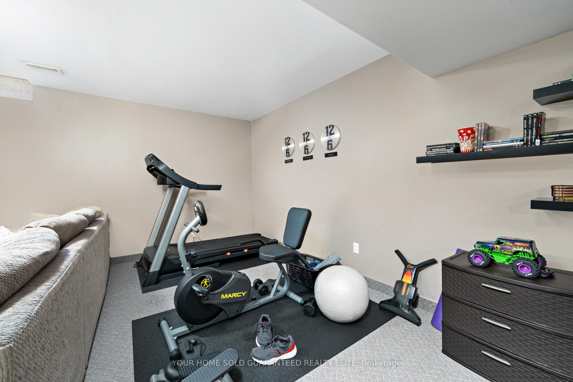 Photo 20 of 12 Aspen Drive, Grimsby, Grimsby West — HOMEH