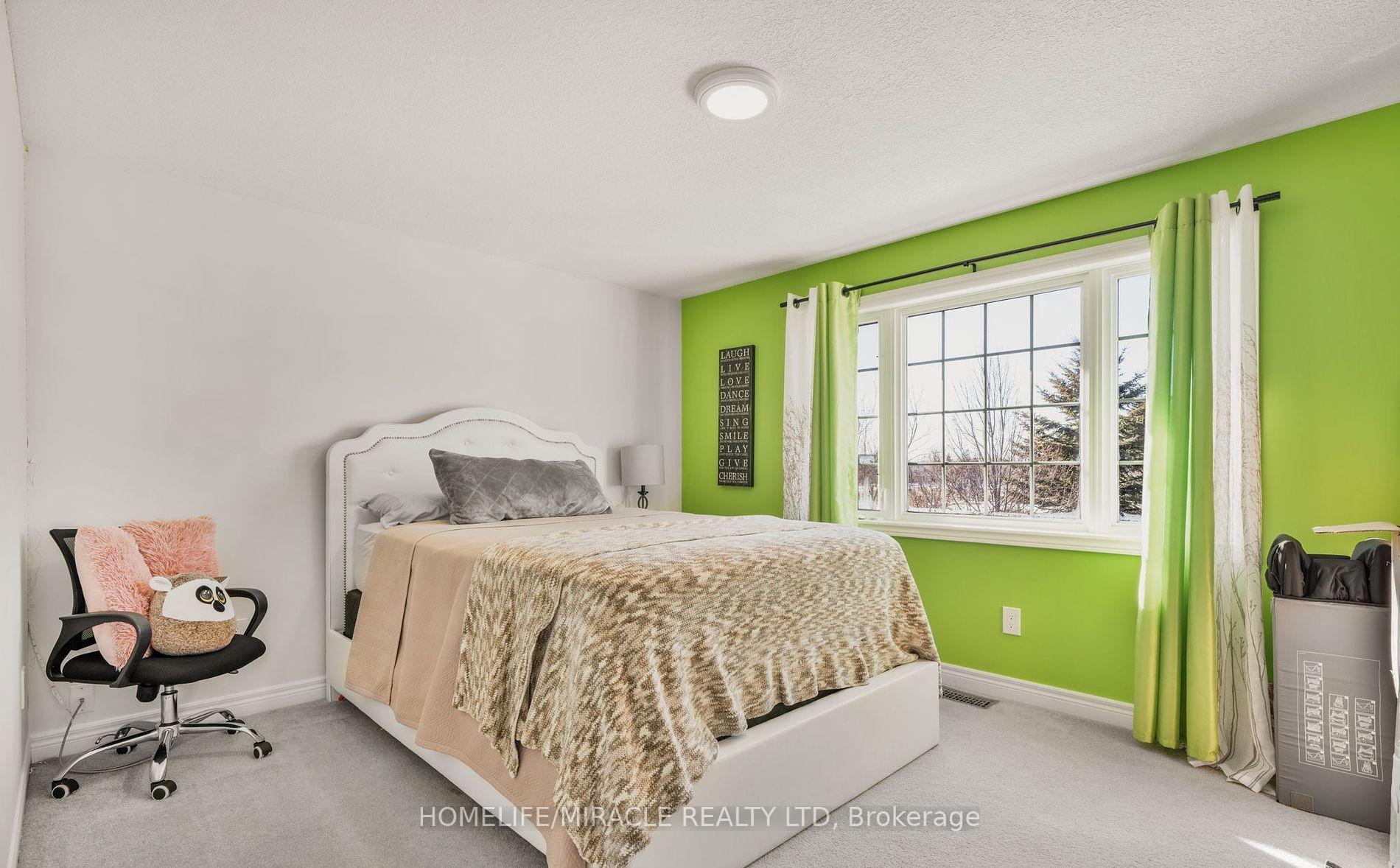 Photo 16 of 22 Devonleigh Drive, Amaranth, Rural Amaranth — HOMEH
