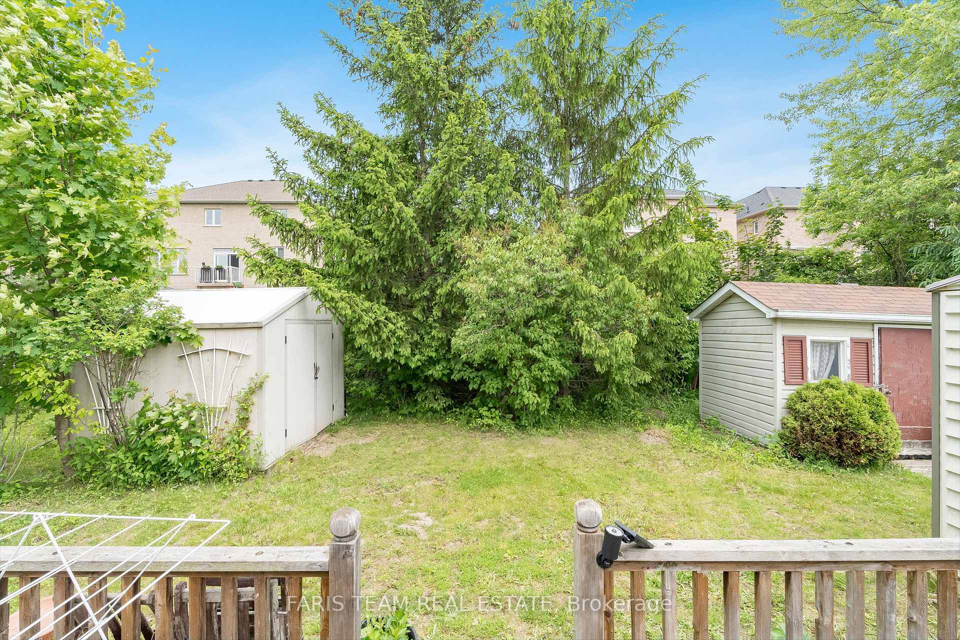 Photo 4 of 29 Royal Oak Drive, Innisfil, Cookstown — HOMEH