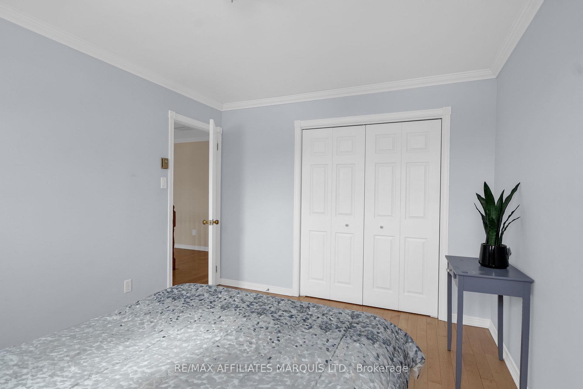 Photo 23 of 831 Chelsea Crescent, Cornwall — HOMEH