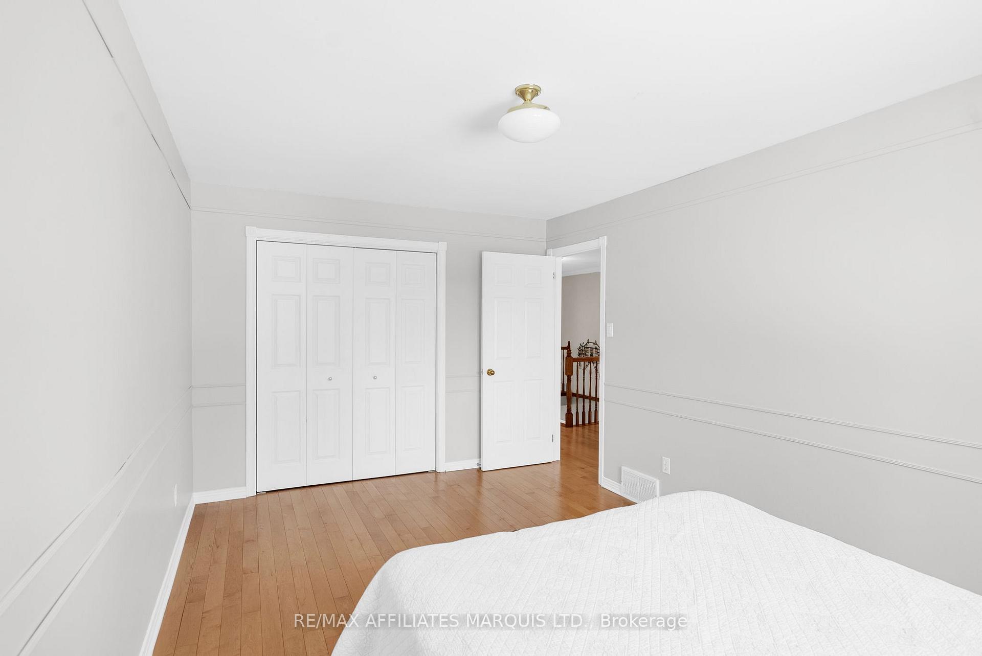 Photo 25 of 831 Chelsea Crescent, Cornwall — HOMEH