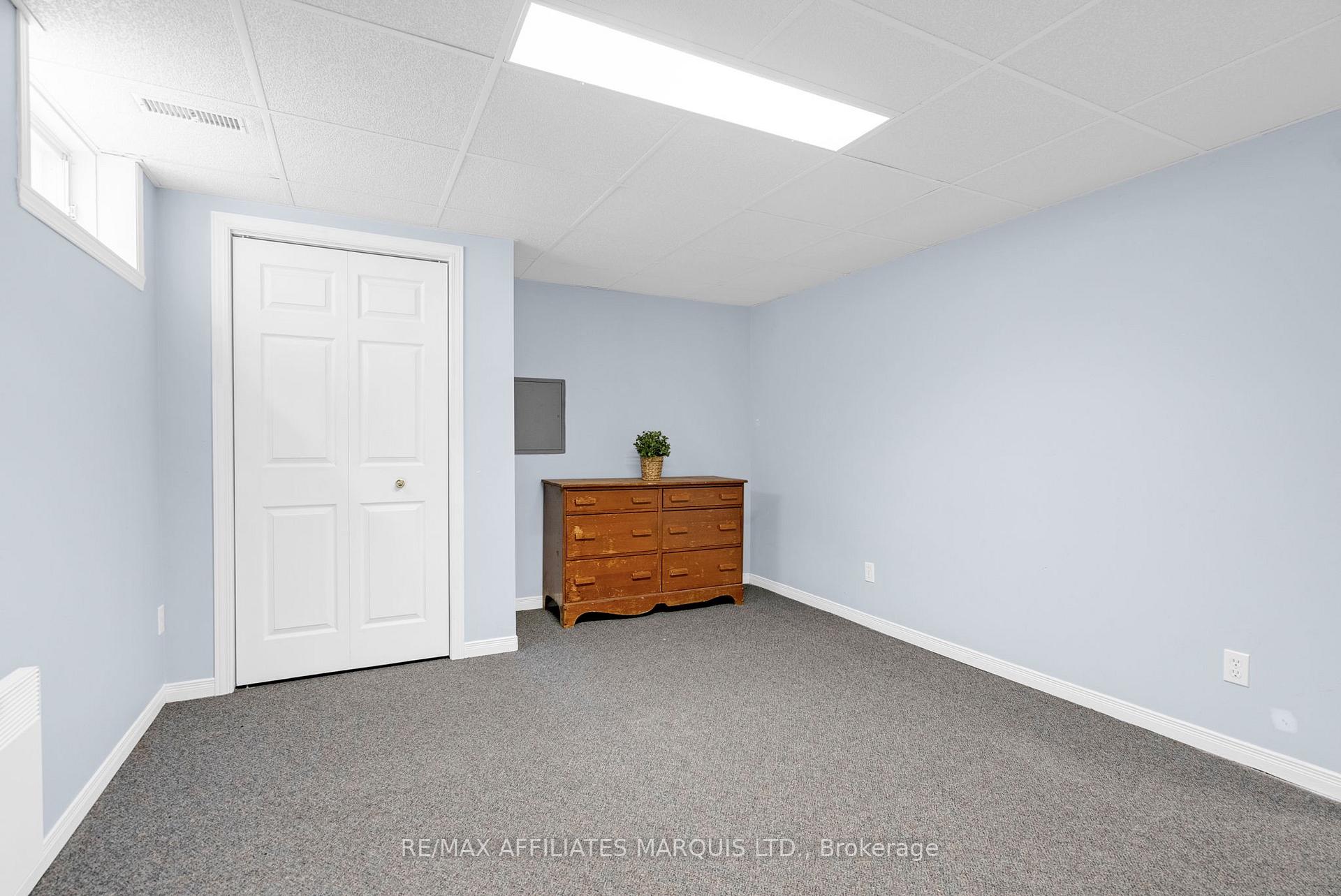 Photo 32 of 831 Chelsea Crescent, Cornwall — HOMEH