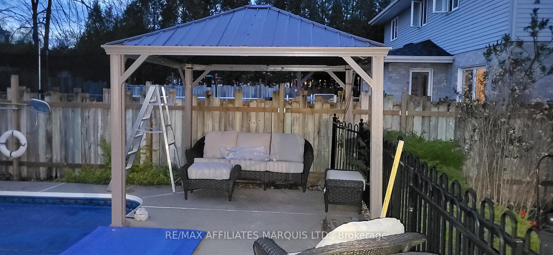 Photo 38 of 831 Chelsea Crescent, Cornwall — HOMEH