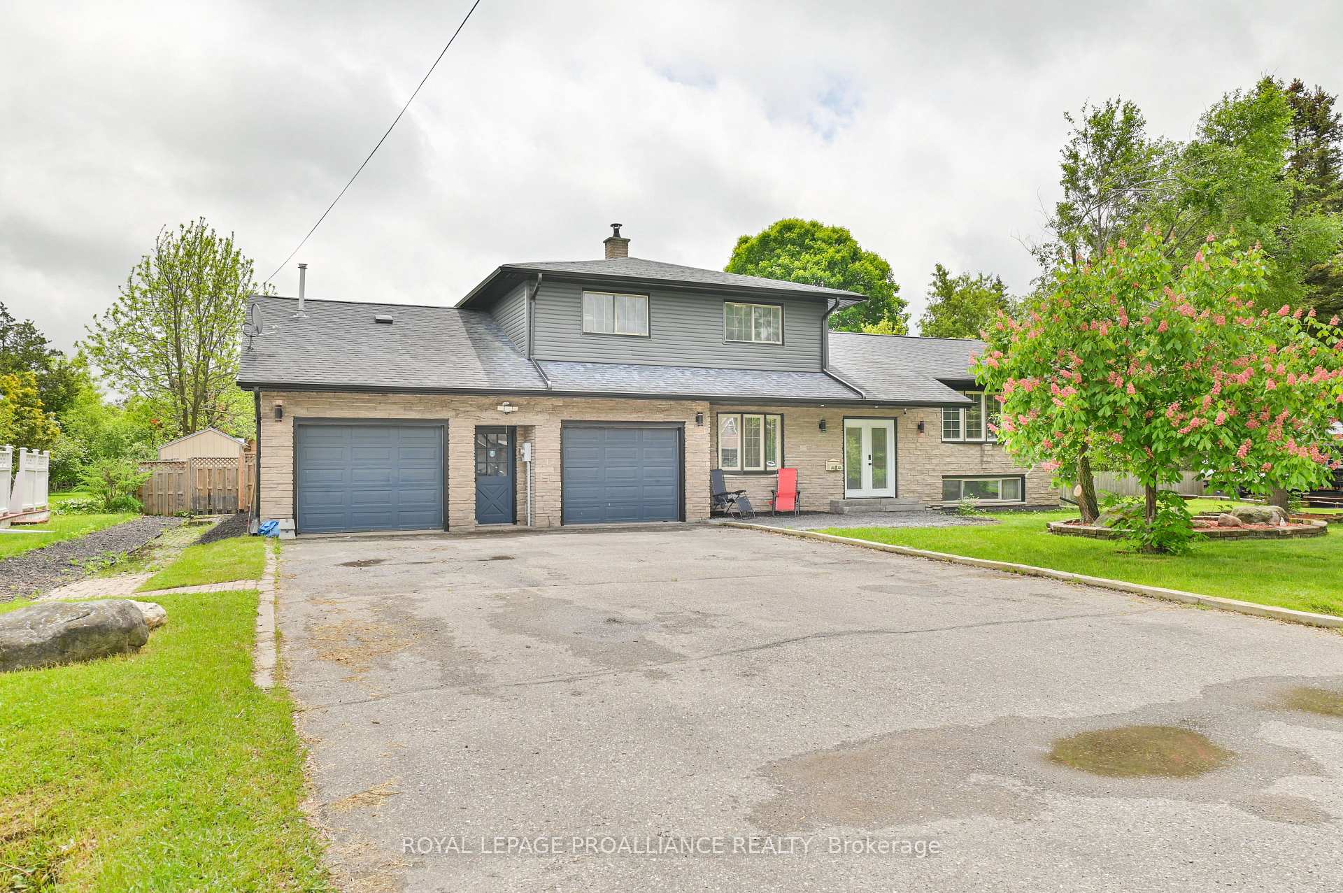 Photo 7 of 22 Wickens Street, Quinte West, Sidney Ward — HOMEH