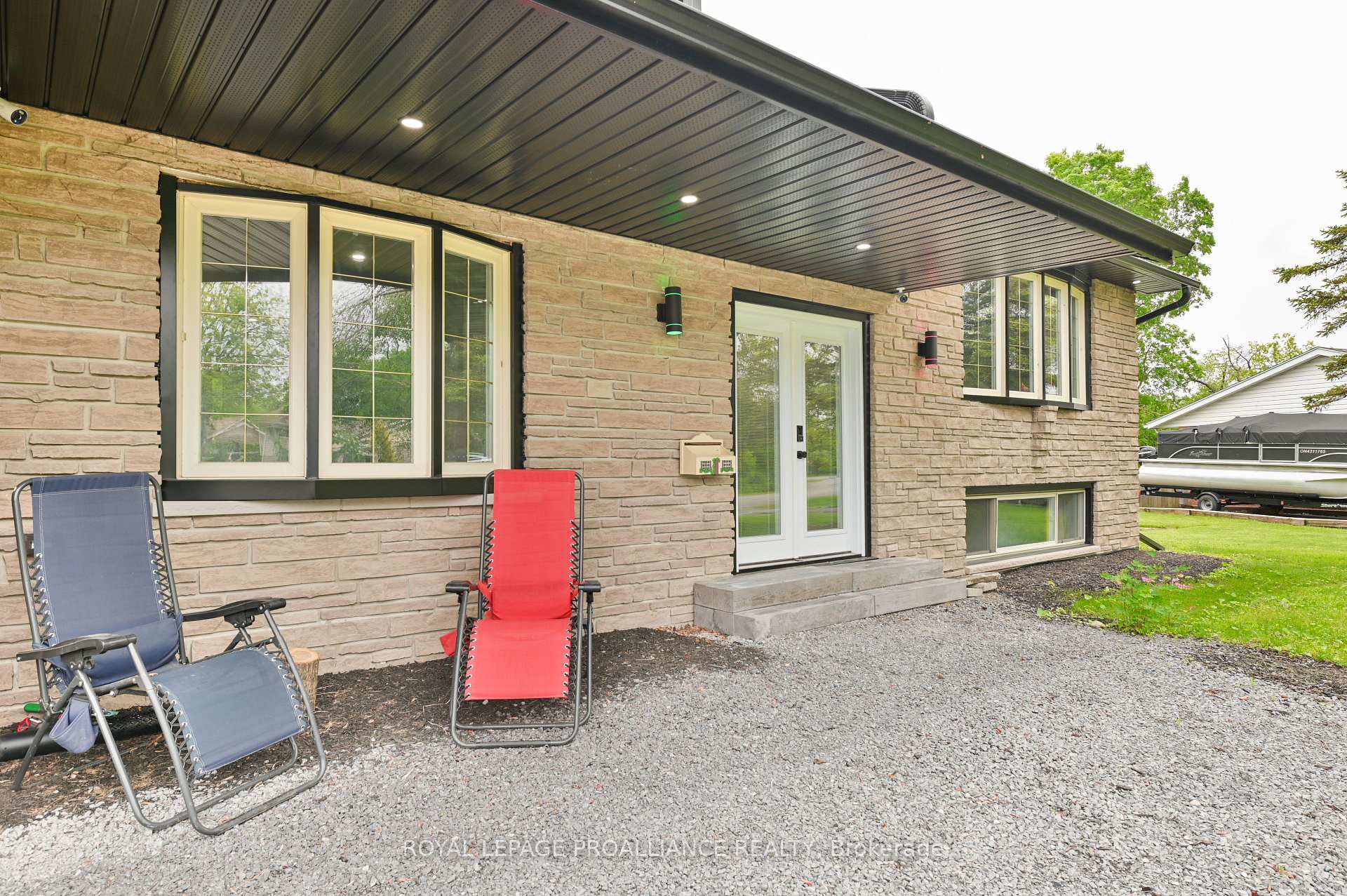 Photo 6 of 22 Wickens Street, Quinte West, Sidney Ward — HOMEH