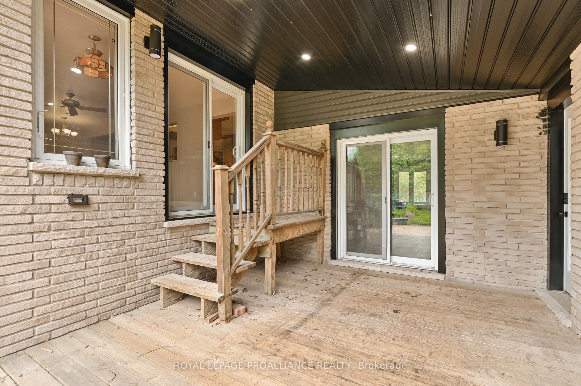 Photo 32 of 22 Wickens Street, Quinte West, Sidney Ward — HOMEH