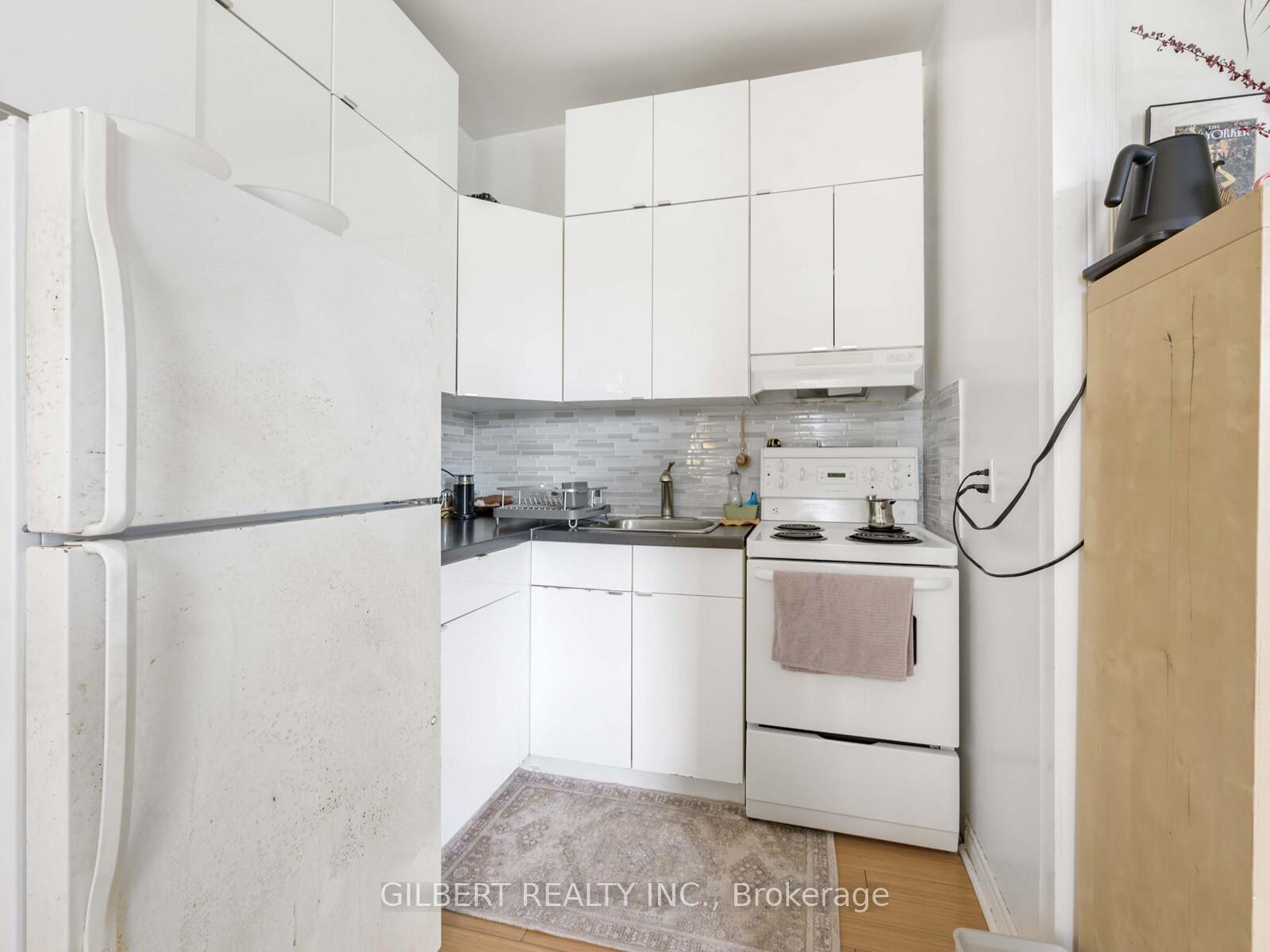 Photo 5 of 115 gladstone Avenue, Toronto, Little Portugal — HOMEH