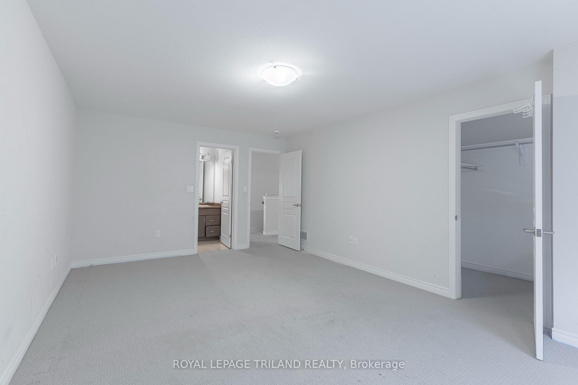 Photo 4 of 7759 Shaw Street, Niagara Falls, Drummond Industrial Park — HOMEH