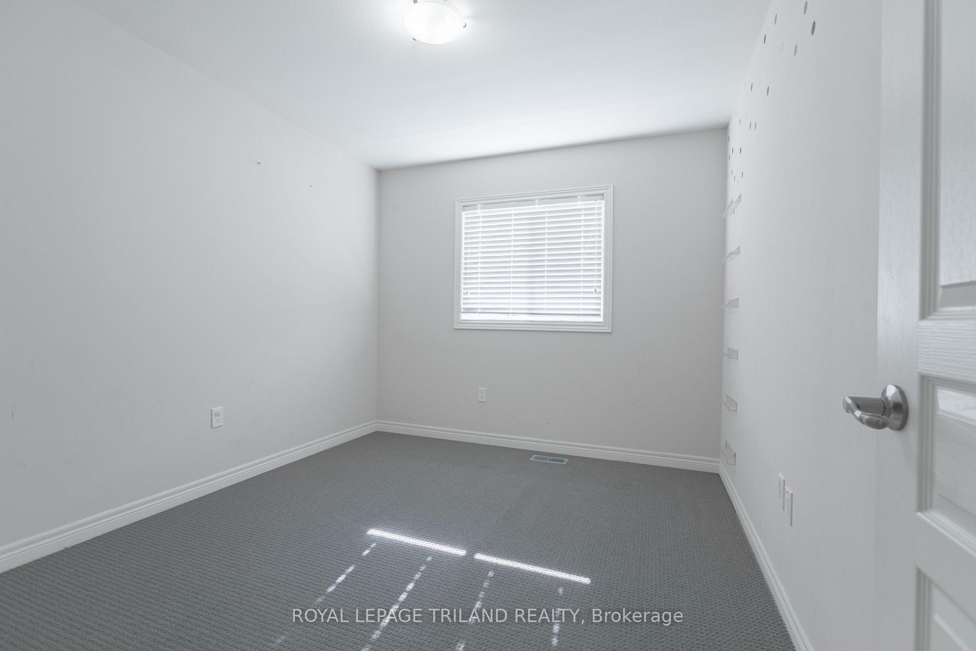 Photo 11 of 7759 Shaw Street, Niagara Falls, Drummond Industrial Park — HOMEH