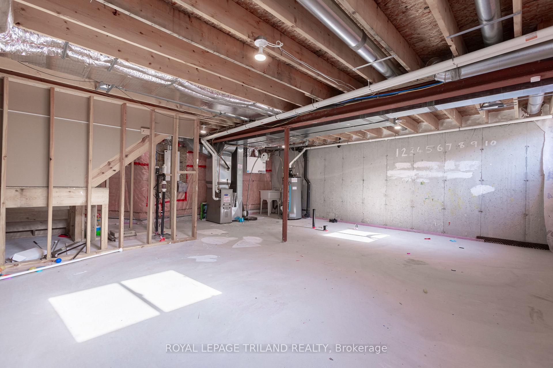 Photo 14 of 7759 Shaw Street, Niagara Falls, Drummond Industrial Park — HOMEH
