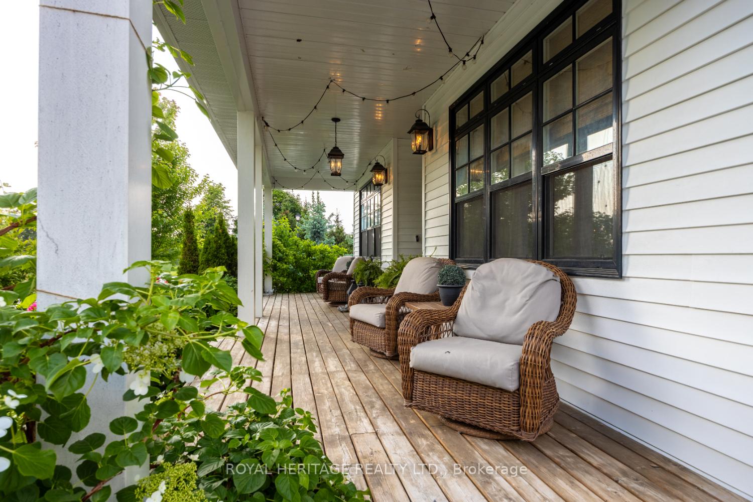 Photo 4 of 99 Second Avenue, Uxbridge — HOMEH