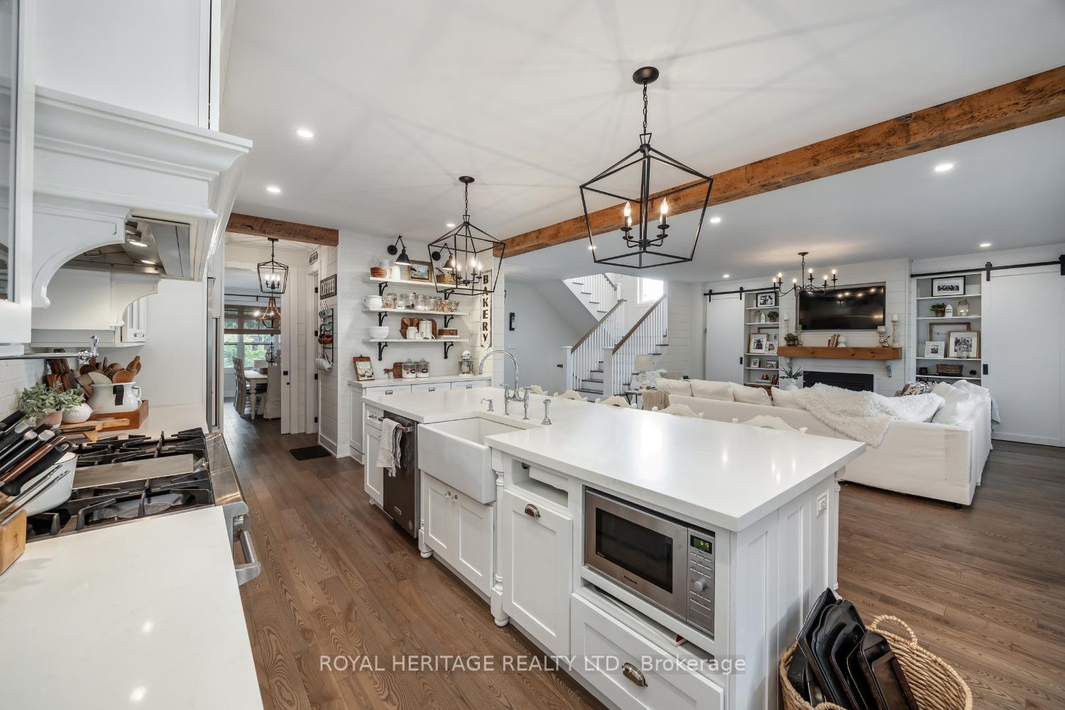 Photo 9 of 99 Second Avenue, Uxbridge — HOMEH