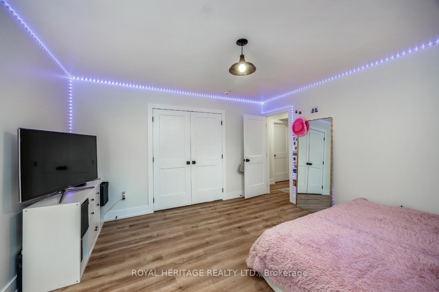 Photo 45 of 99 Second Avenue, Uxbridge — HOMEH