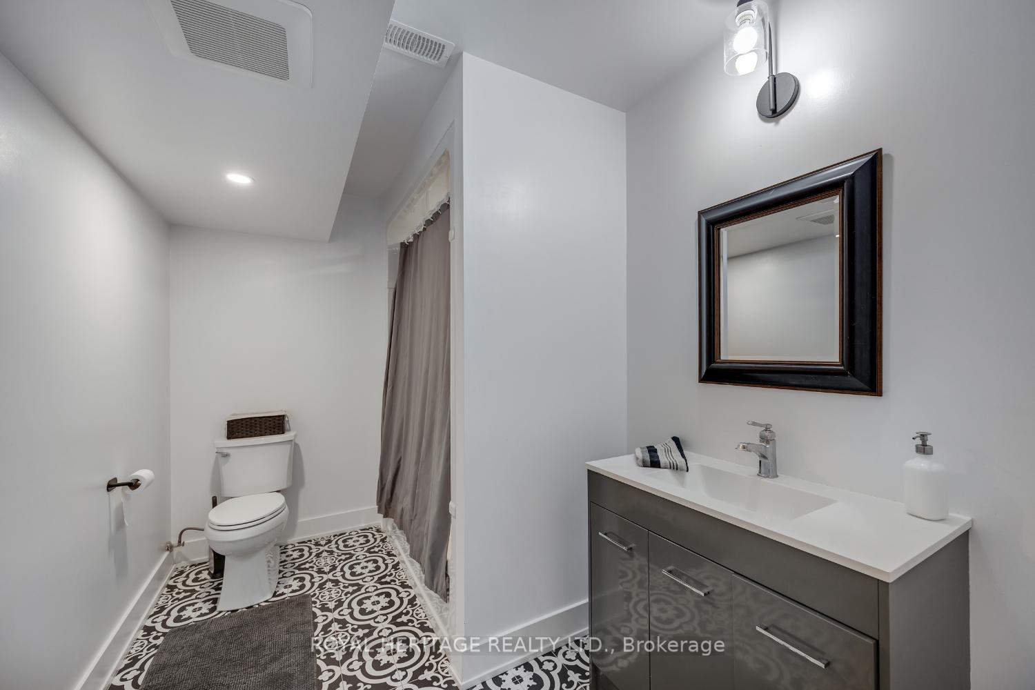 Photo 35 of 99 Second Avenue, Uxbridge — HOMEH