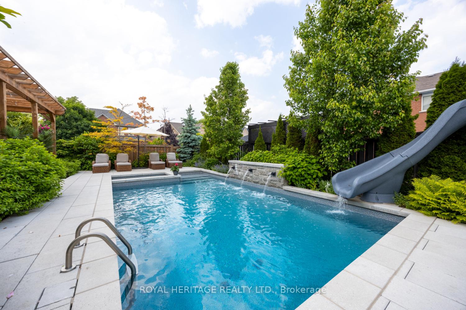 Photo 39 of 99 Second Avenue, Uxbridge — HOMEH