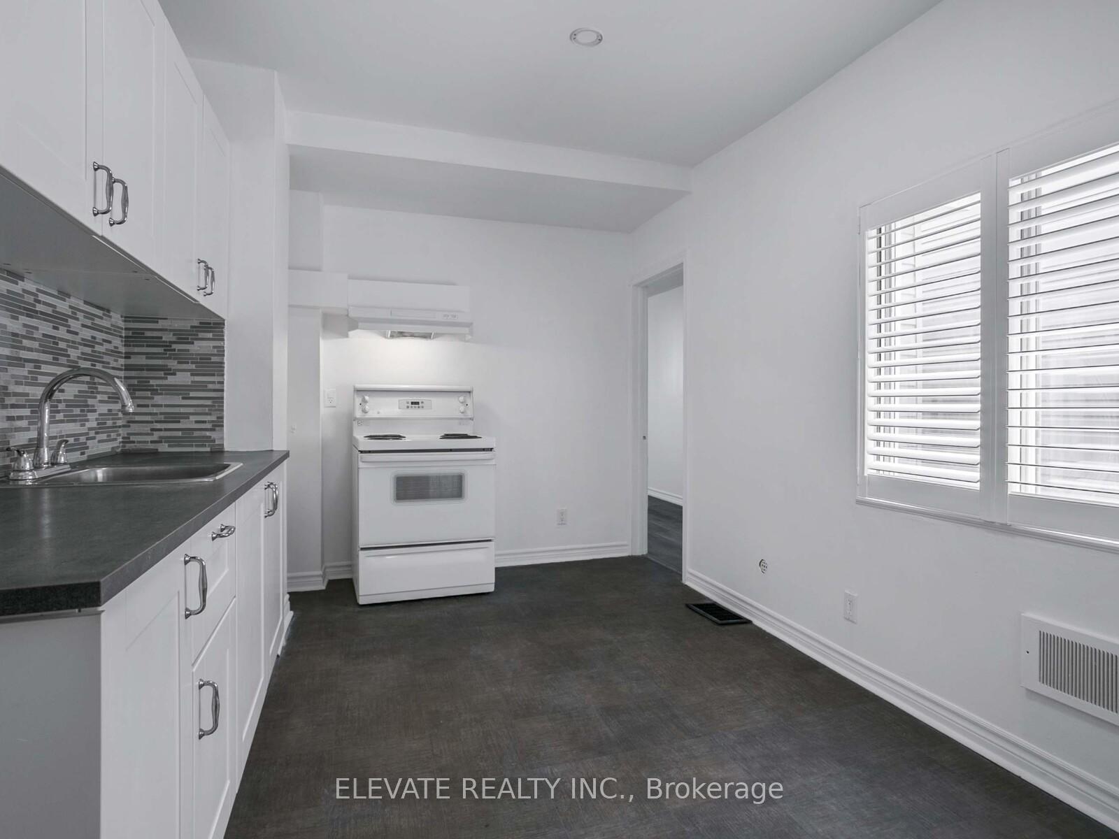 Photo 10 of 65 Coxwell Avenue, Toronto, Woodbine Corridor — HOMEH