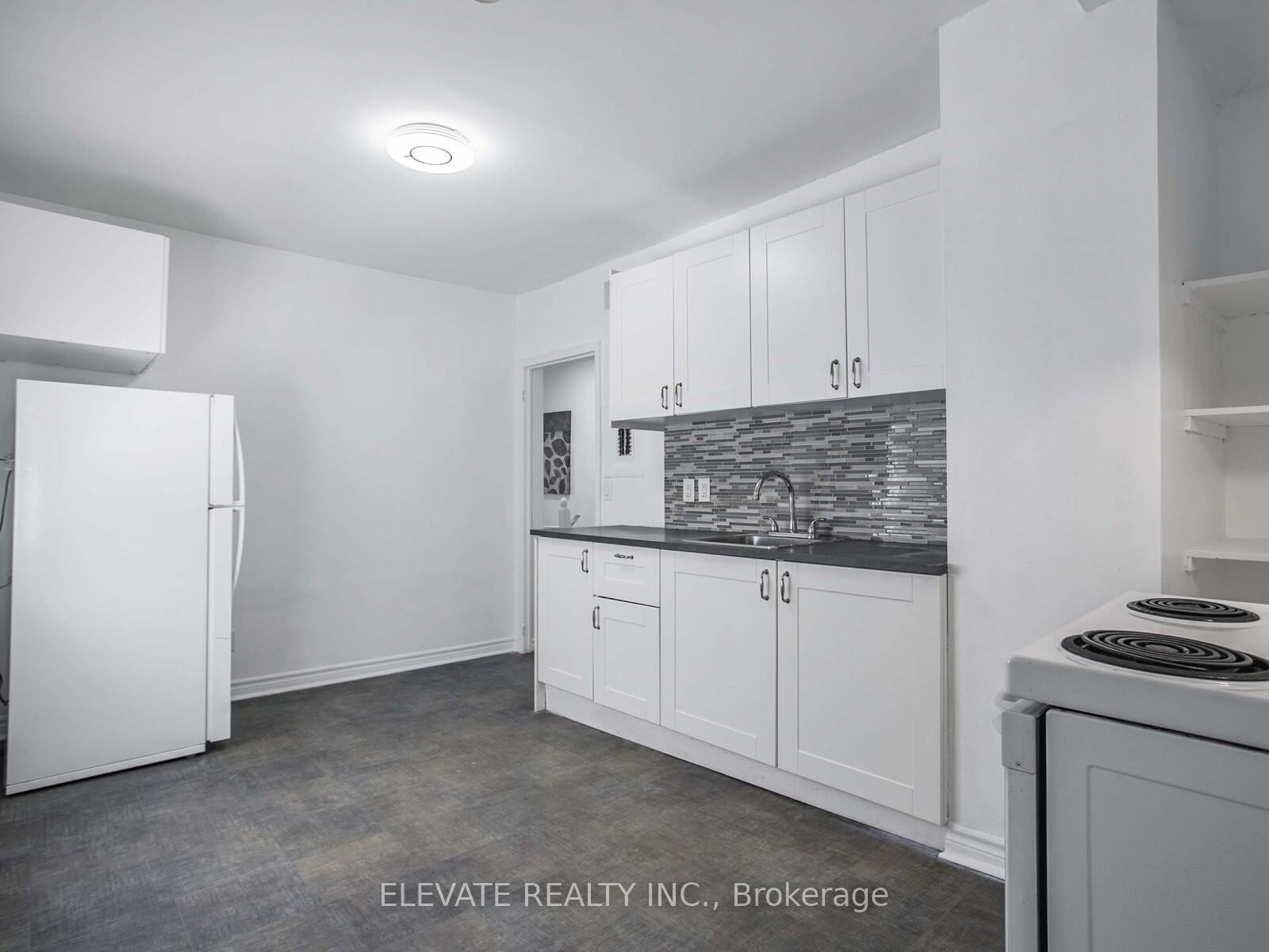 Photo 14 of 65 Coxwell Avenue, Toronto, Woodbine Corridor — HOMEH