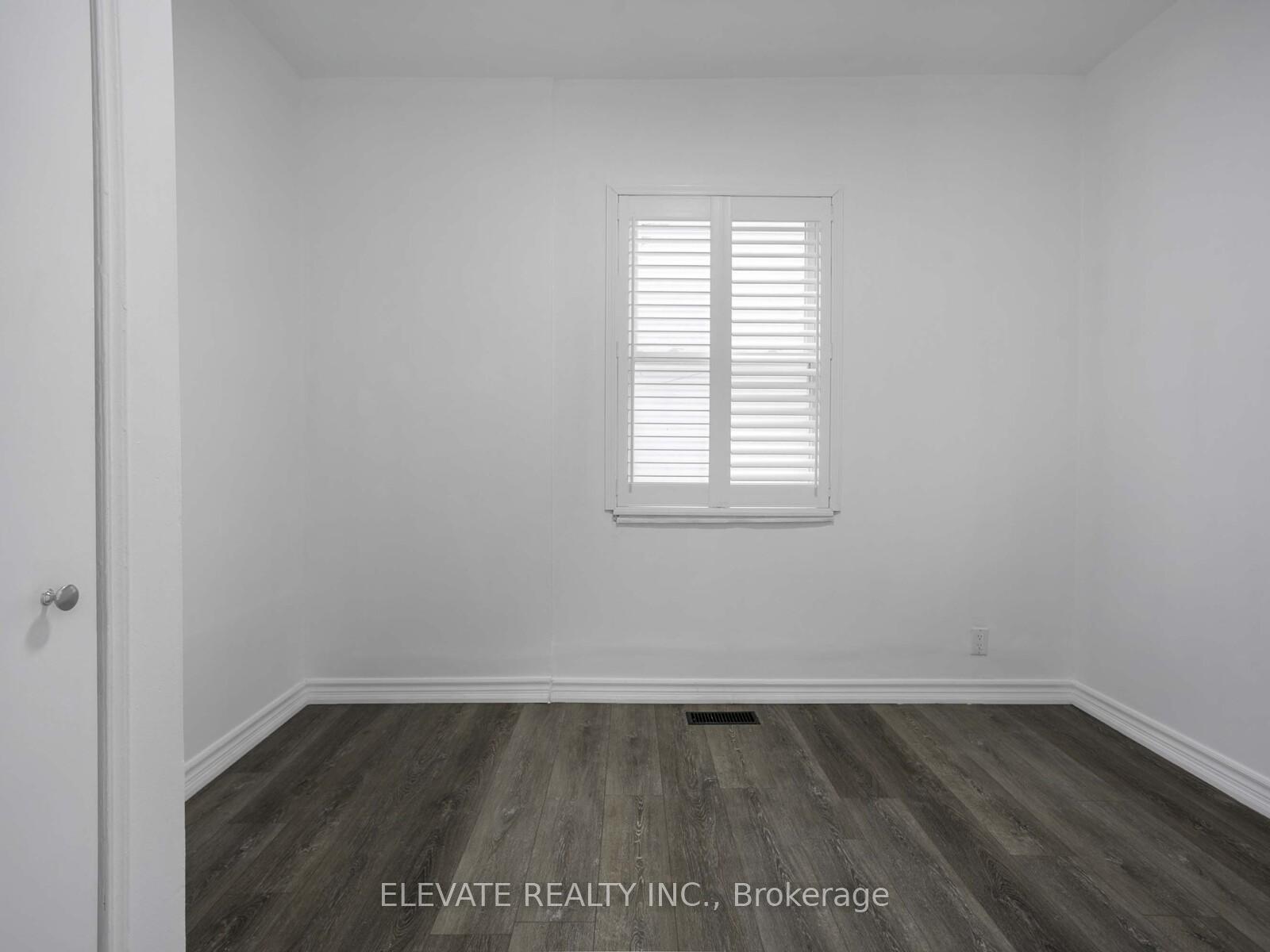 Photo 15 of 65 Coxwell Avenue, Toronto, Woodbine Corridor — HOMEH