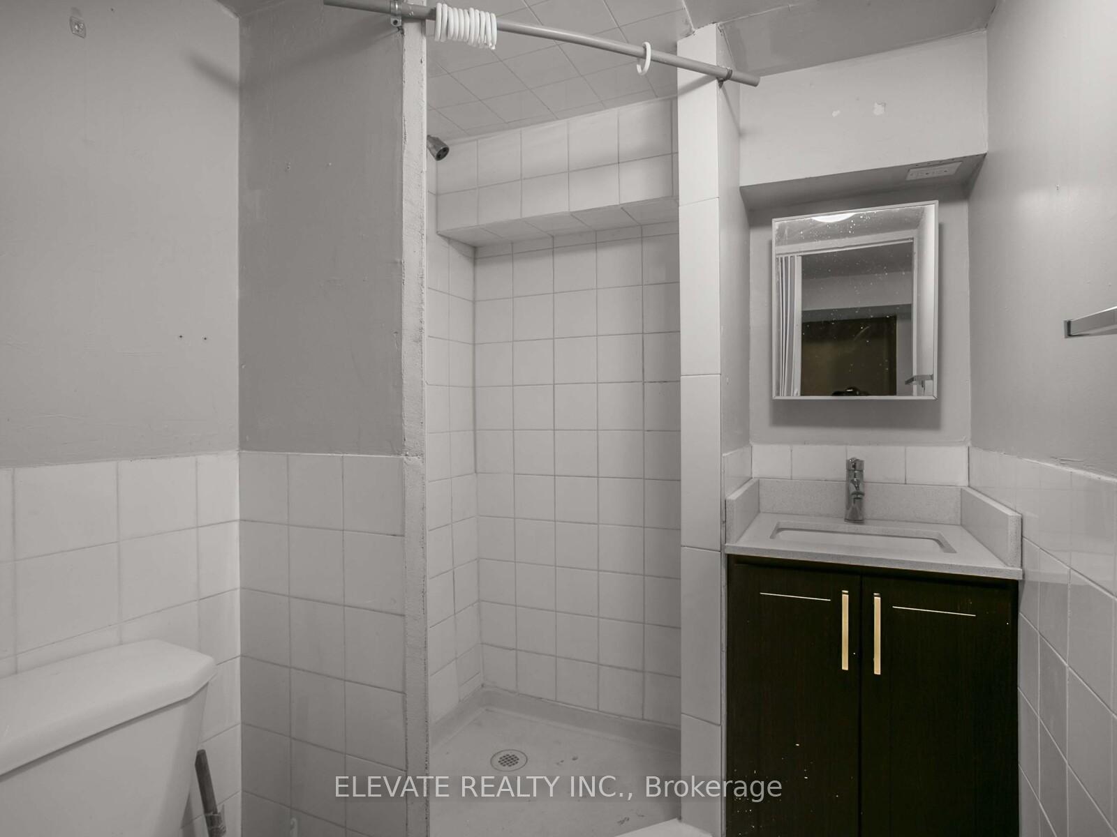 Photo 17 of 65 Coxwell Avenue, Toronto, Woodbine Corridor — HOMEH